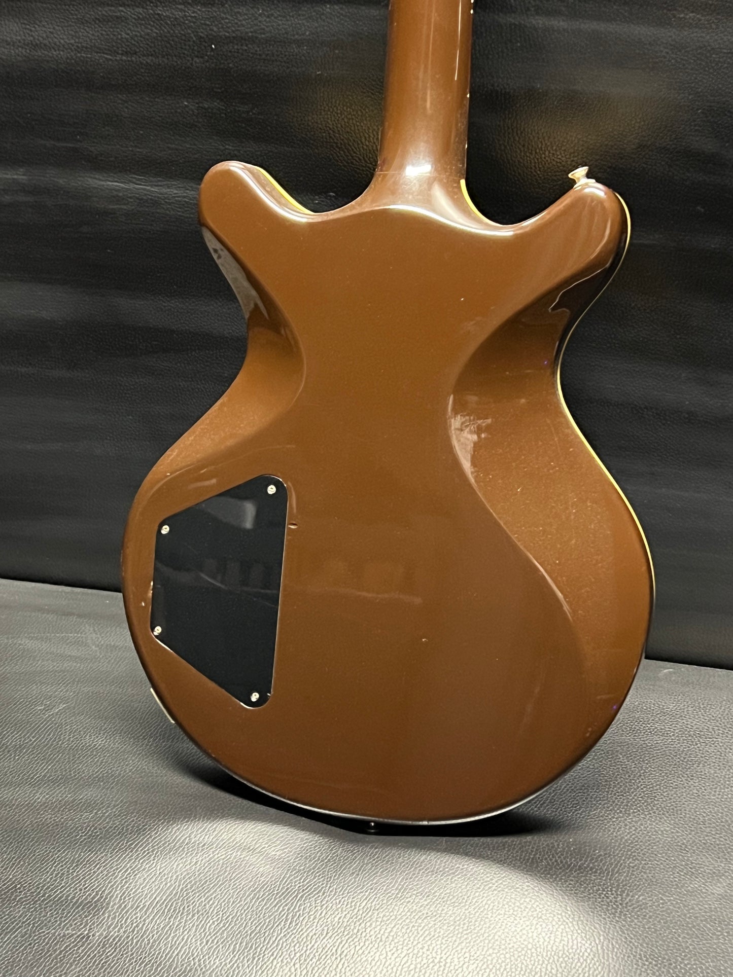 Takamine GZ-300 (PRE-OWNED)