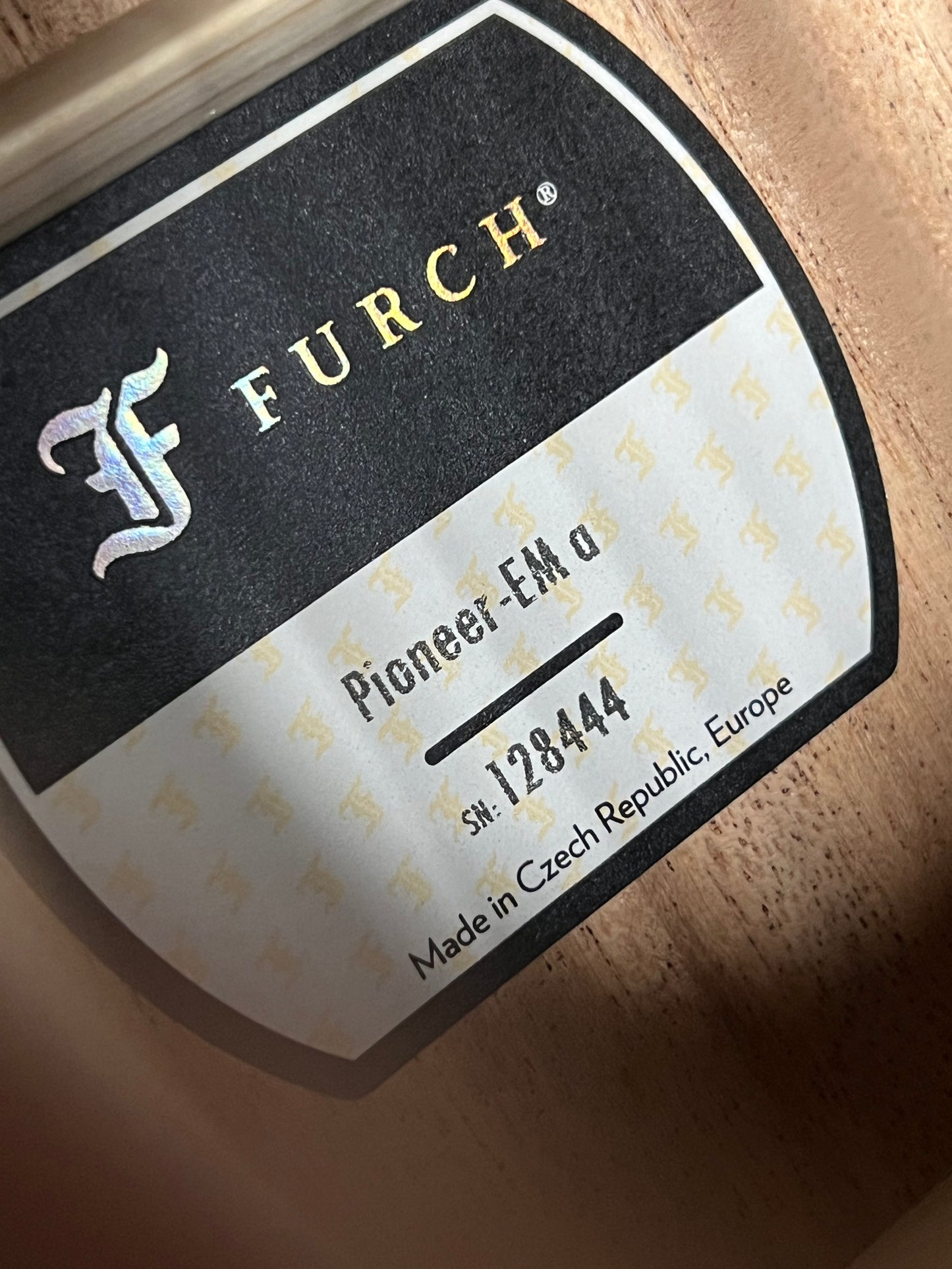 Furch Pioneer EM a Travel Guitar #128444