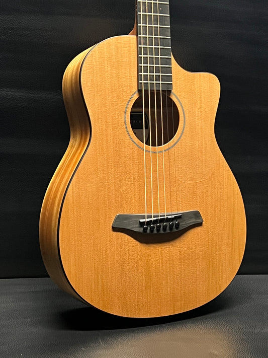 Furch Pioneer CM a Travel Guitar #127838