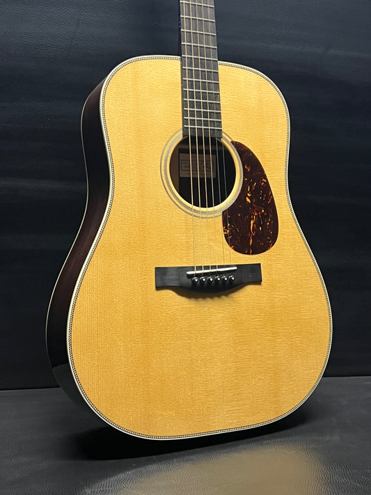 Santa Cruz Brad Paisley - Pre War - B/PW #7973