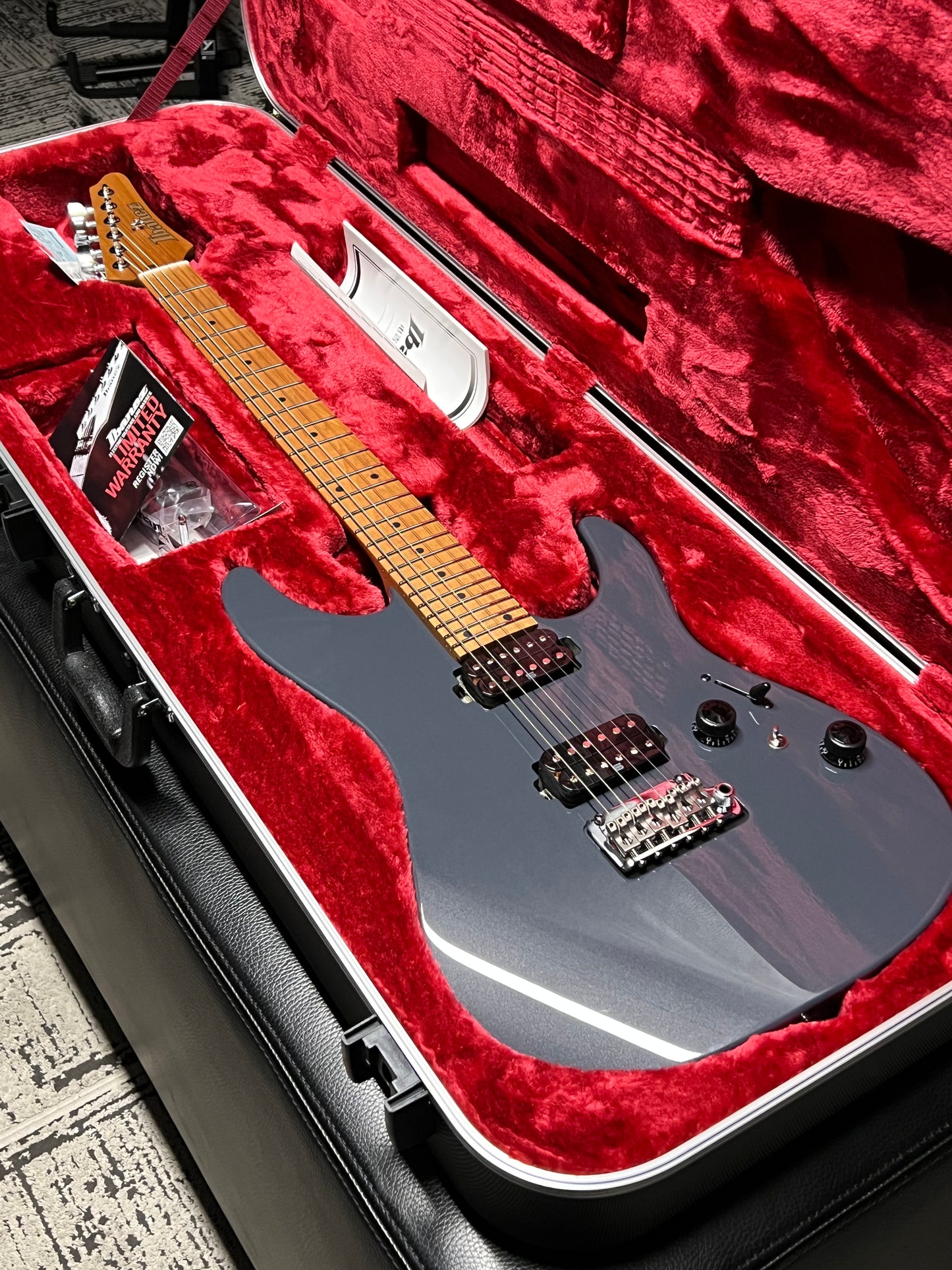 Ibanez AZ2402 Gray Metallic