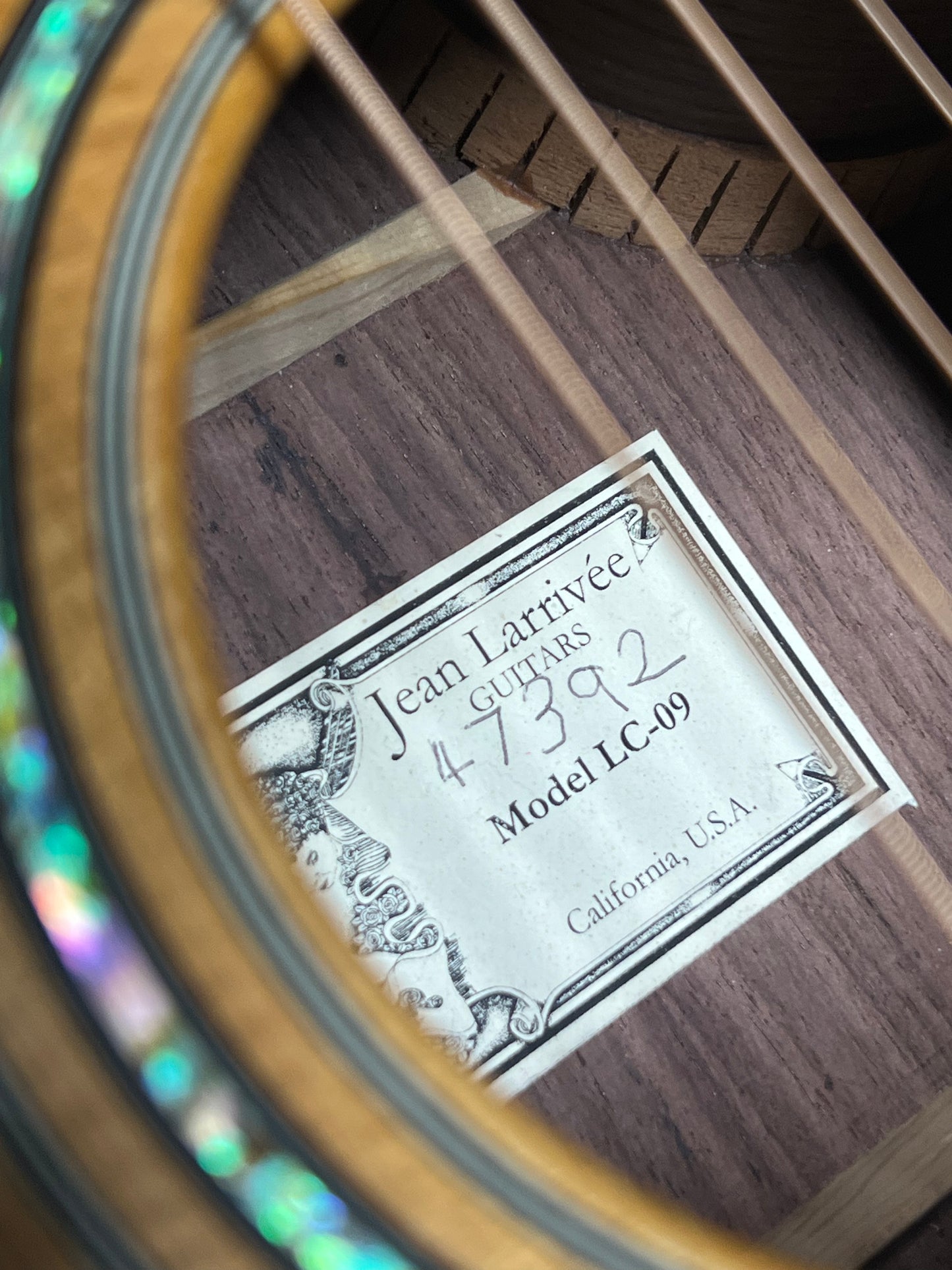 Larrivée LC 09 (PRE-OWNED)