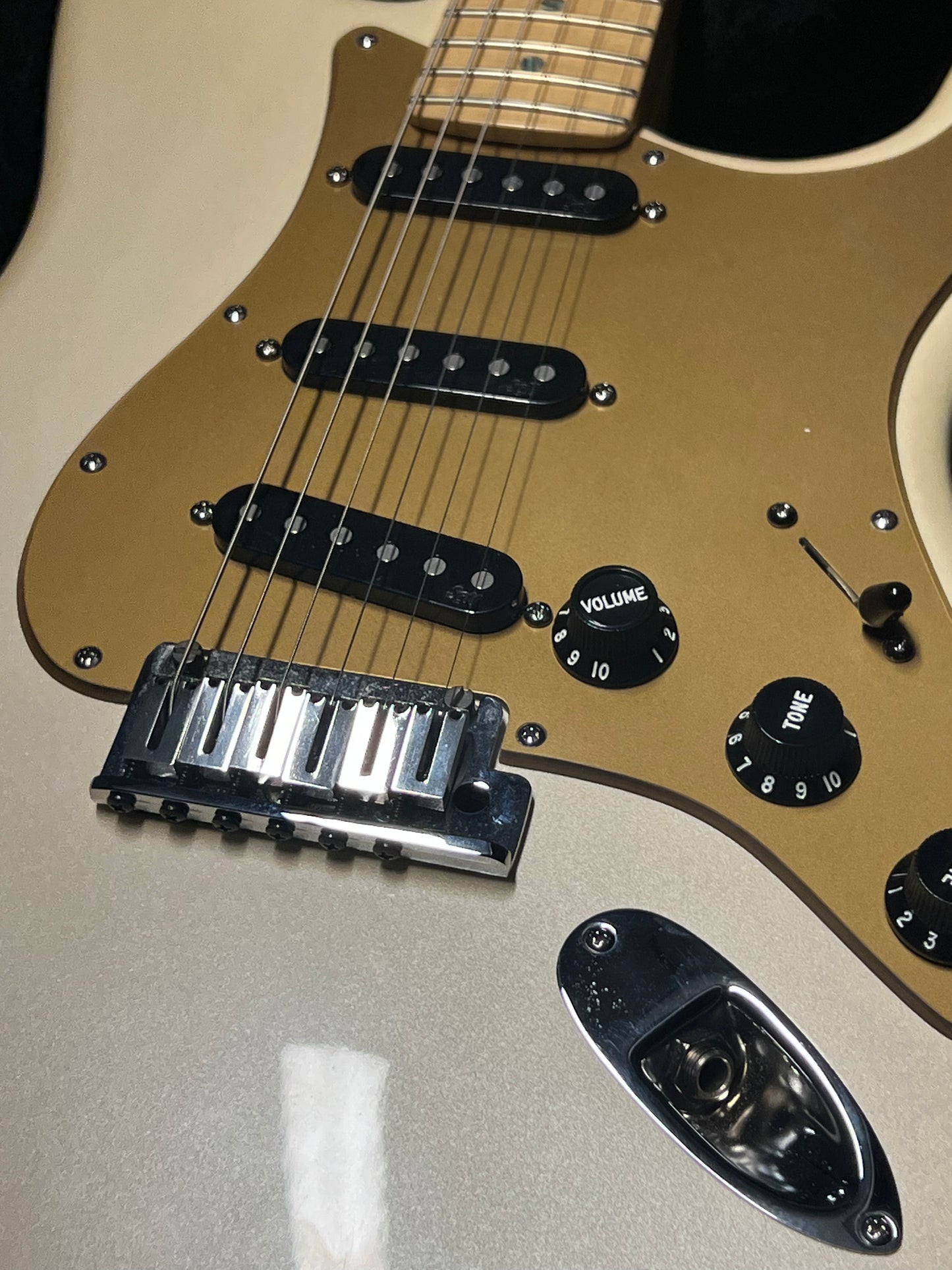 Fender American Deluxe (PRE-OWNED)