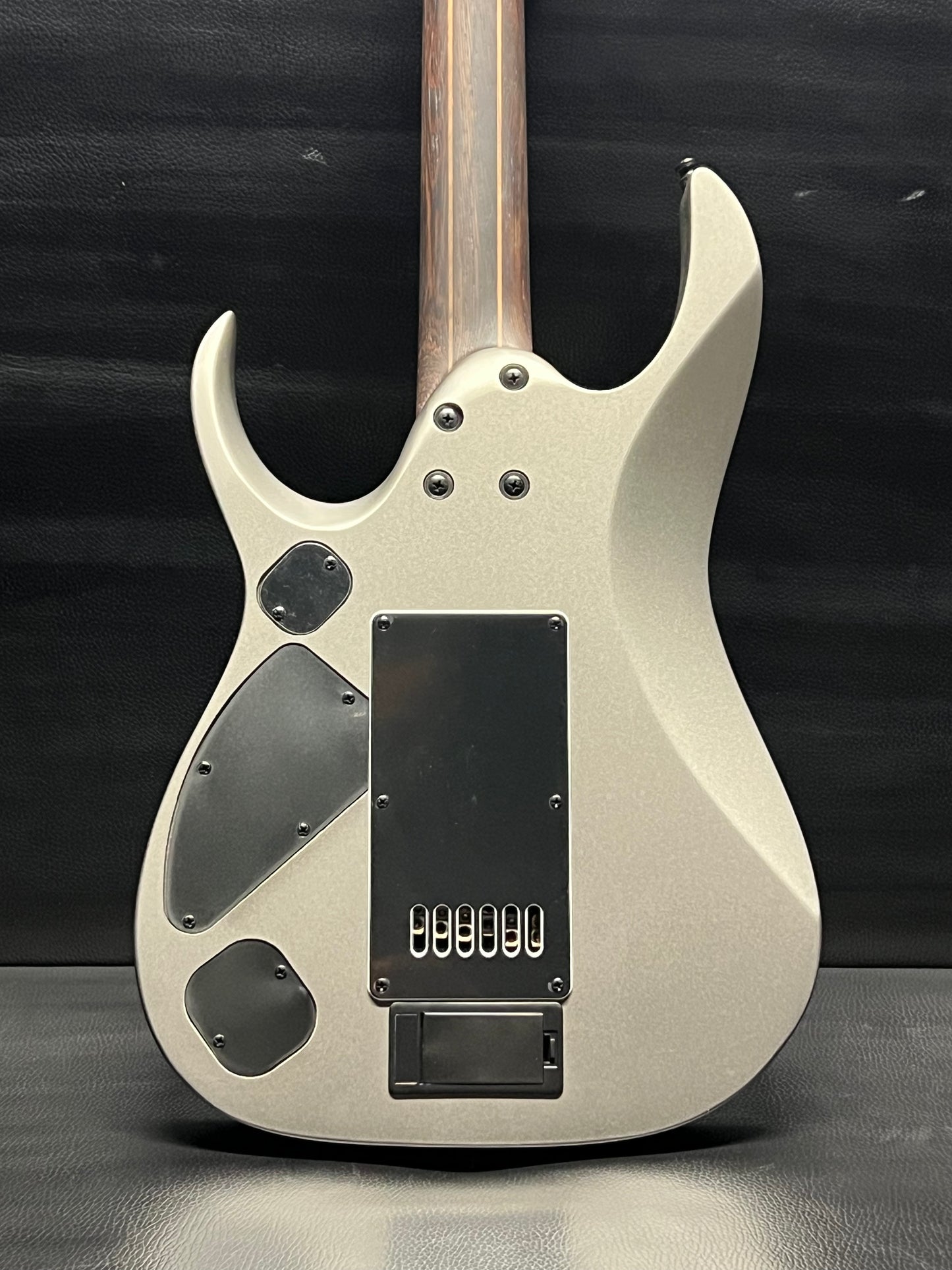 Ibanez RGD61ALET Axion Label Evertune