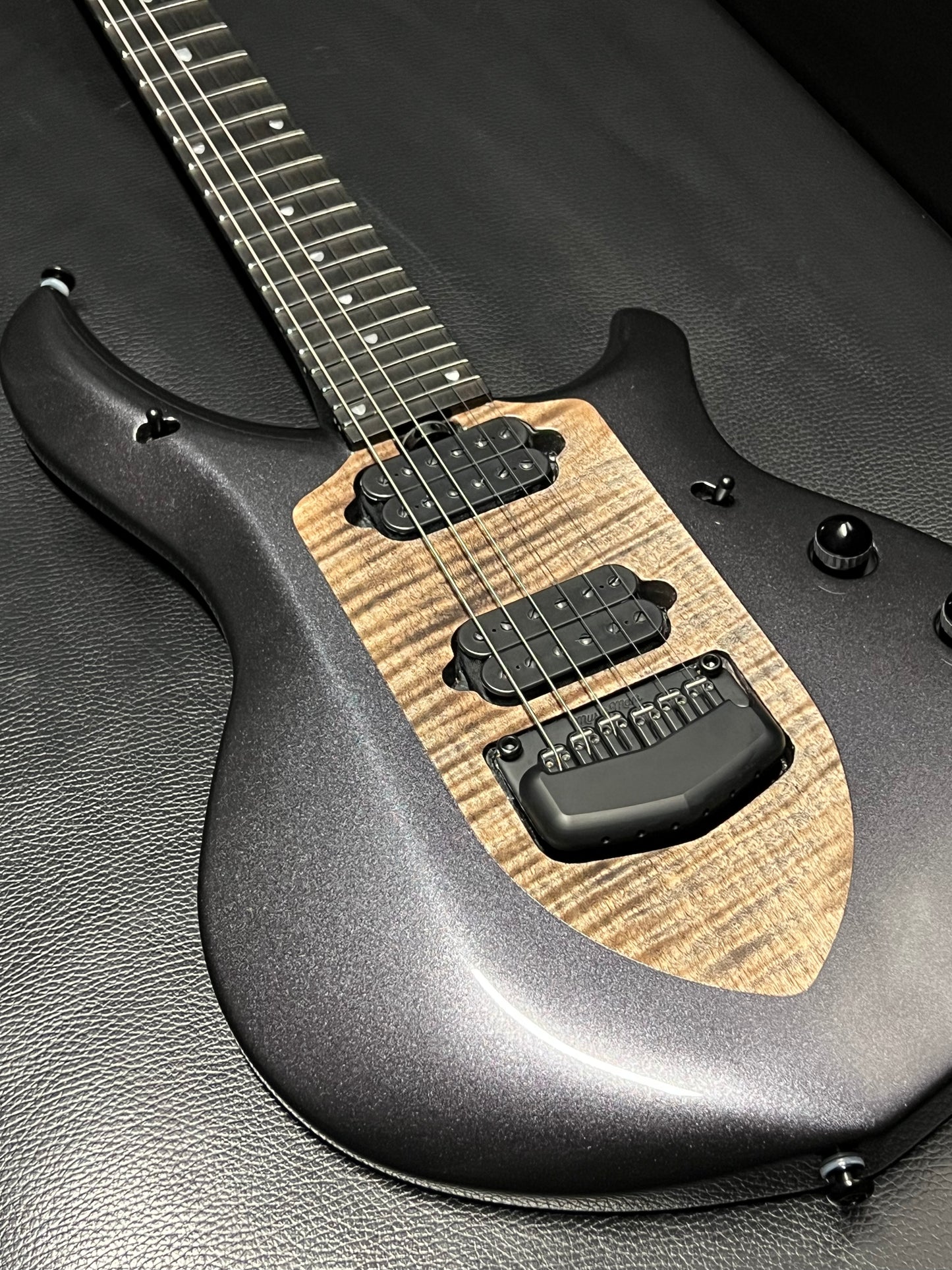 Earnie Ball Music Man Majesty 2023 (PRE-OWNED)