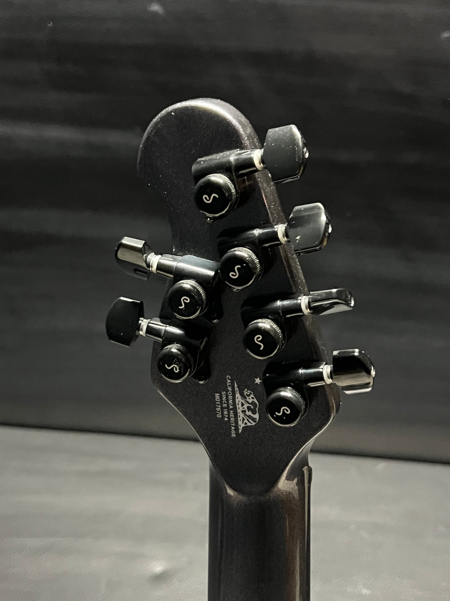 Earnie Ball Music Man Majesty 2023 (PRE-OWNED)