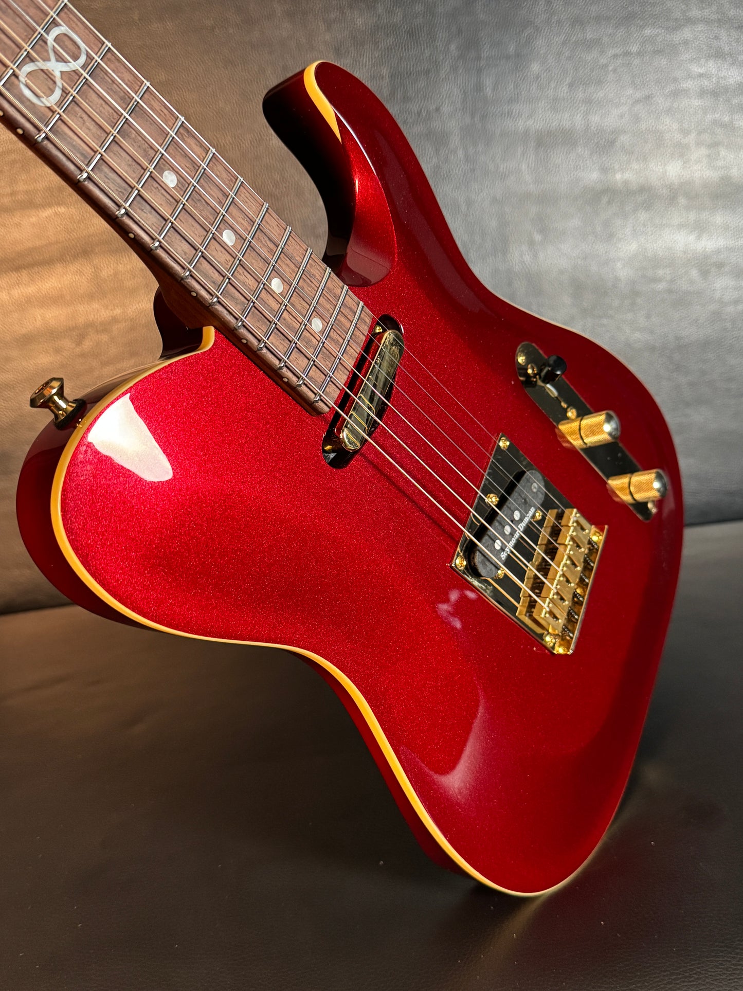 Chapman Lawmaker Classic Hollywood Red