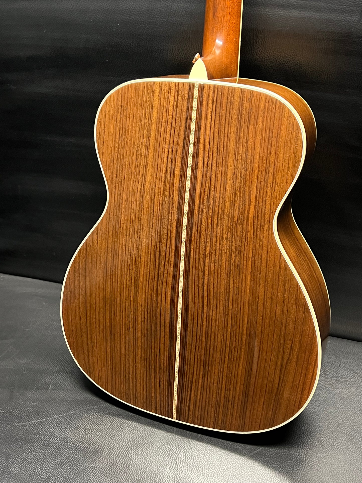Martin J40 Torrefied Top w /Pickup (PRE-OWNED)