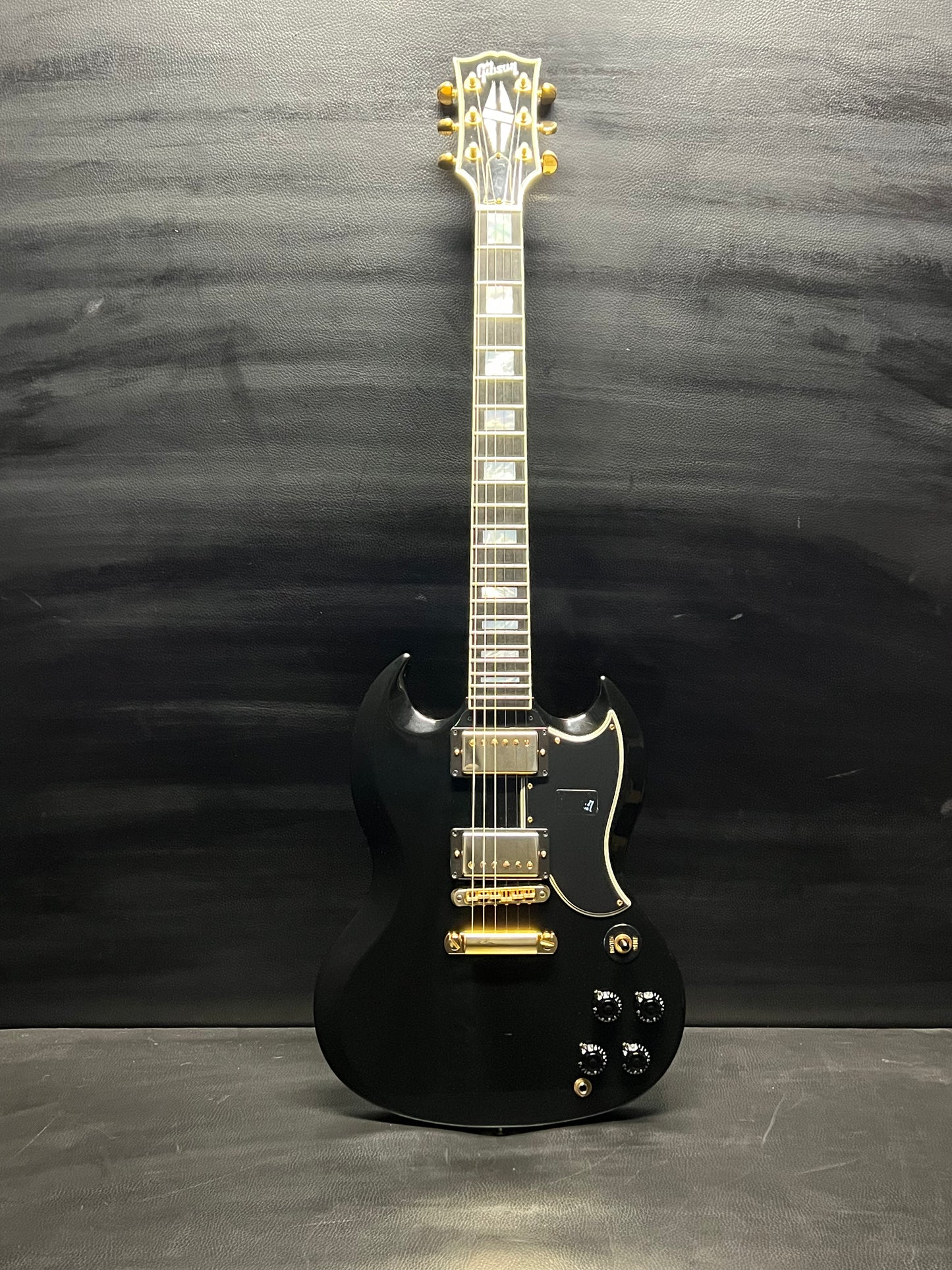 Gibson SG Custom (PRE-OWNED)