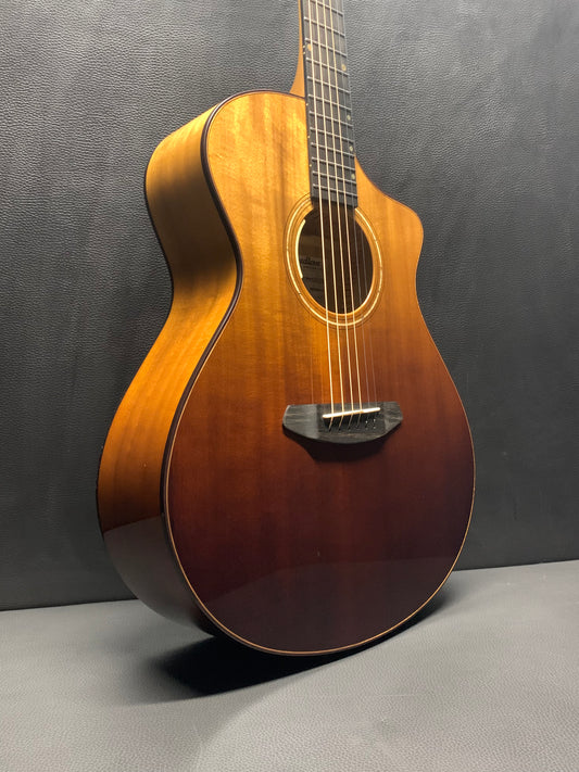 Breedlove Oregon Concert Sahara CE LTD #29496