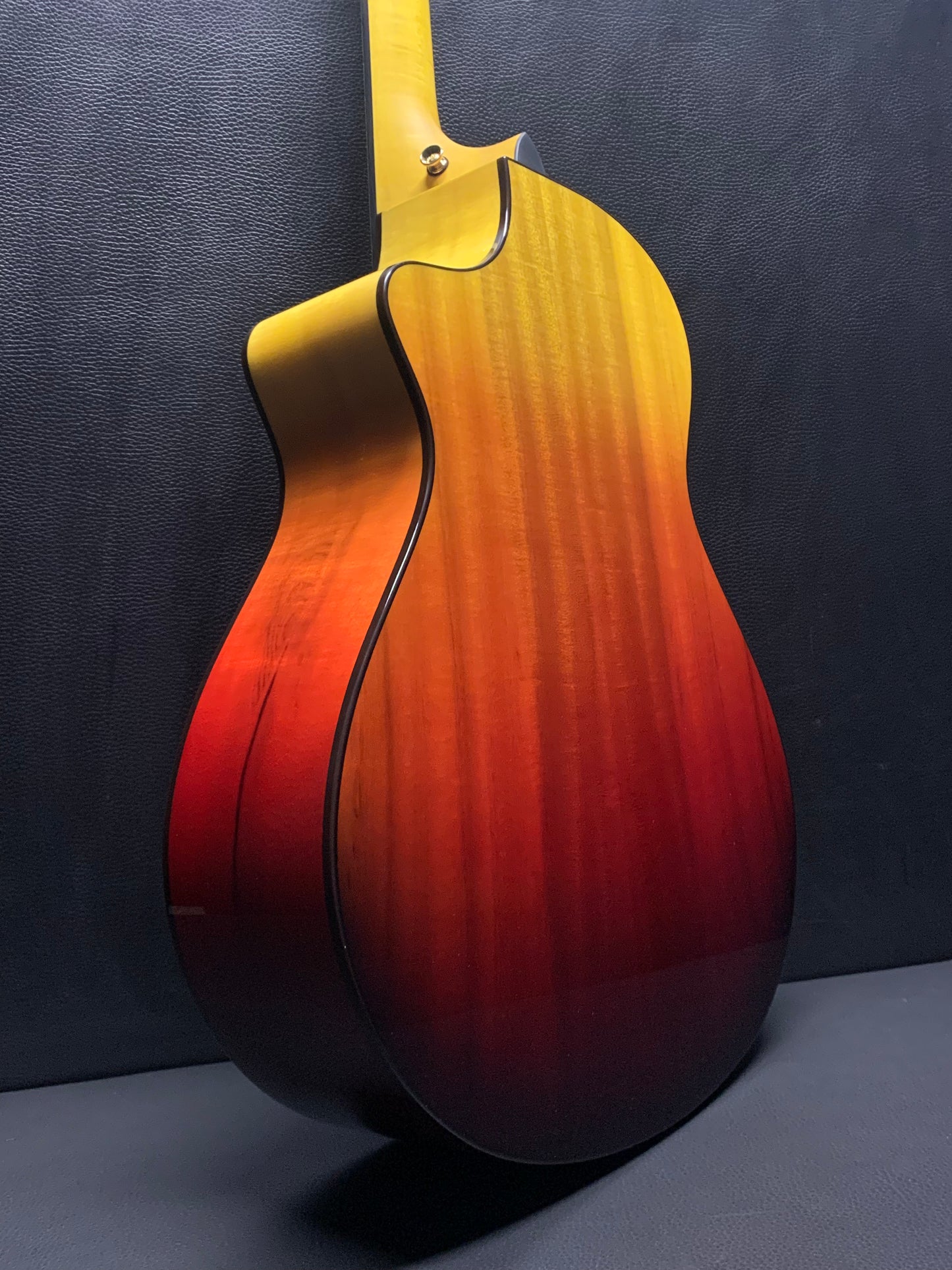 Breedlove Oregon Concert Tequila Sunrise CE LTD #28371