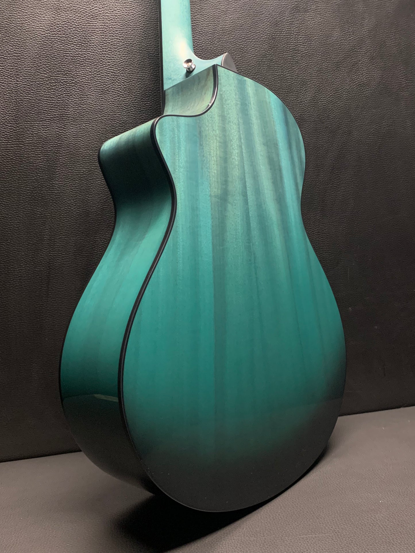 Breedlove Oregon Concert Mojito CE LTD #28628