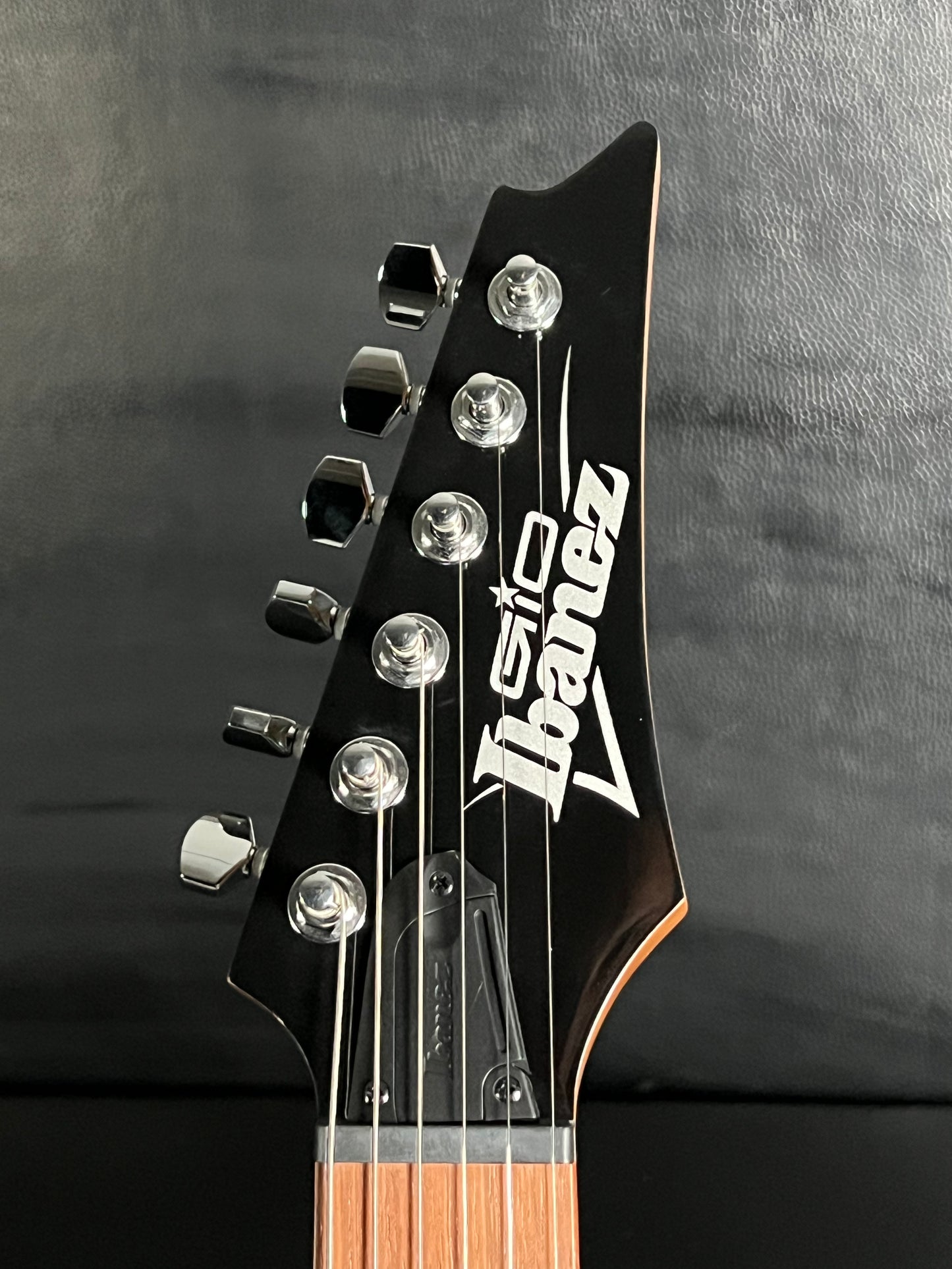 Ibanez GRG121SP Black Gio Series