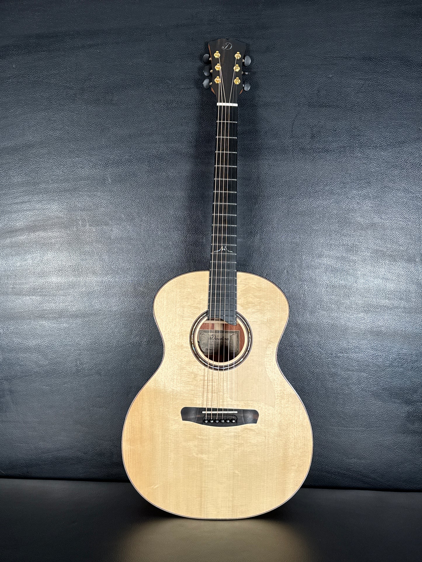 Dowina Merlot Vintage Series GA E DS #2304575 (PRE-OWNED)