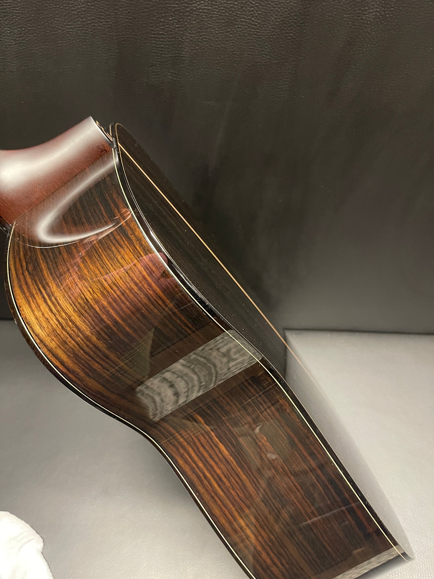 Yamaha FG9 R S/N: IJN065A