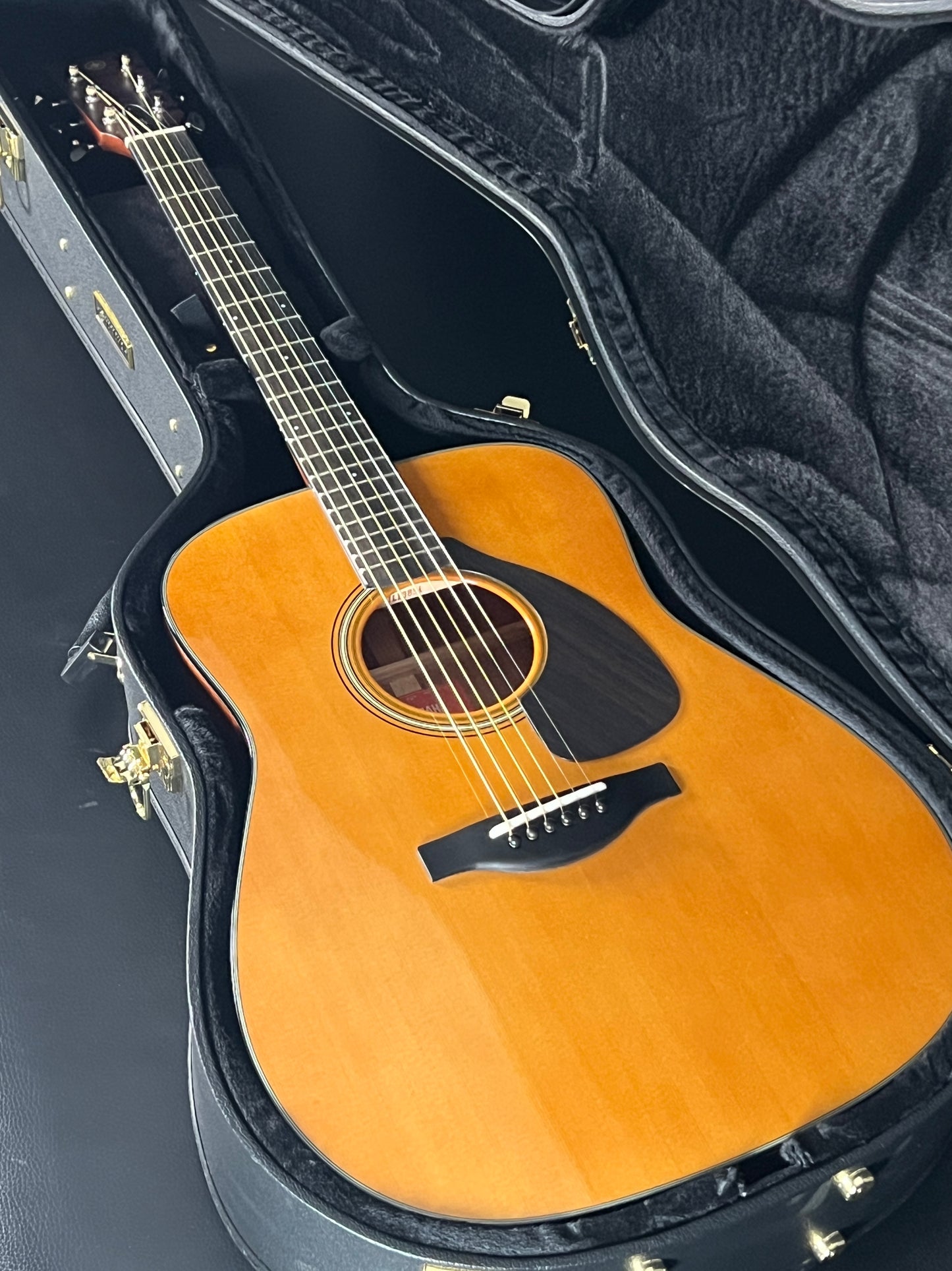 Yamaha FG5 II Red Label Dreadnought #ILY385A