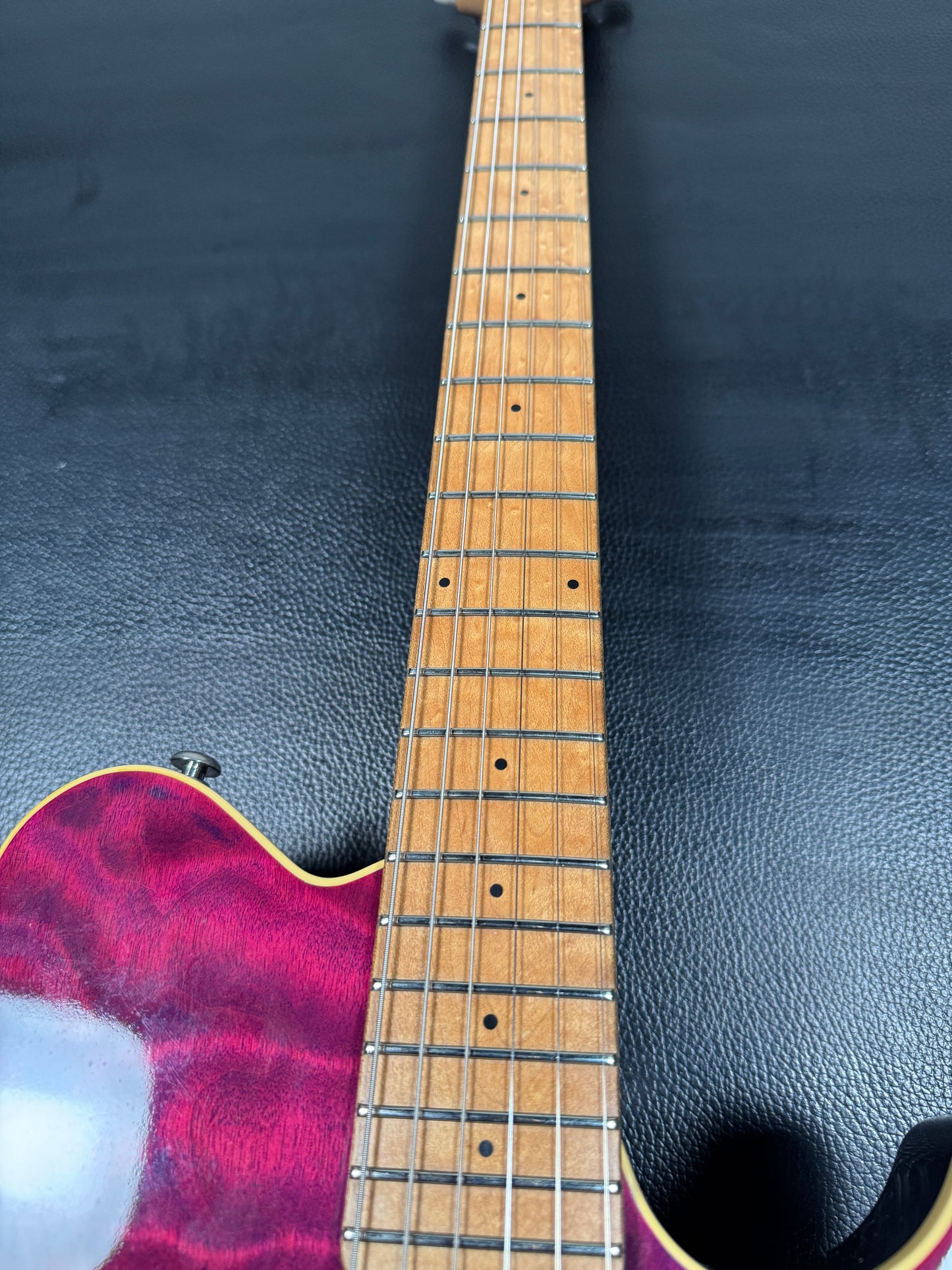 Music Man Axis EX (EVH Japan ) ( PRE-OWNED)