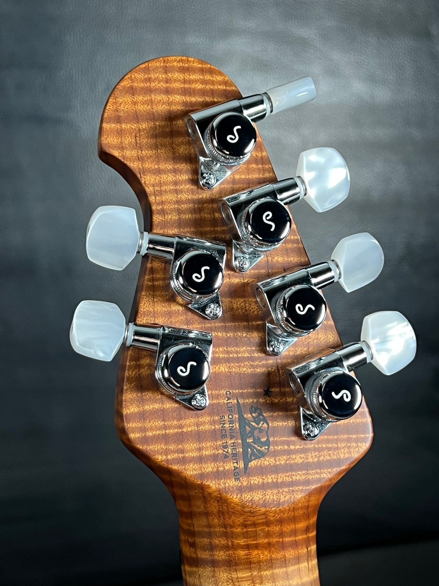 Music Man JP15 Sahara Burst Quilt 6-String