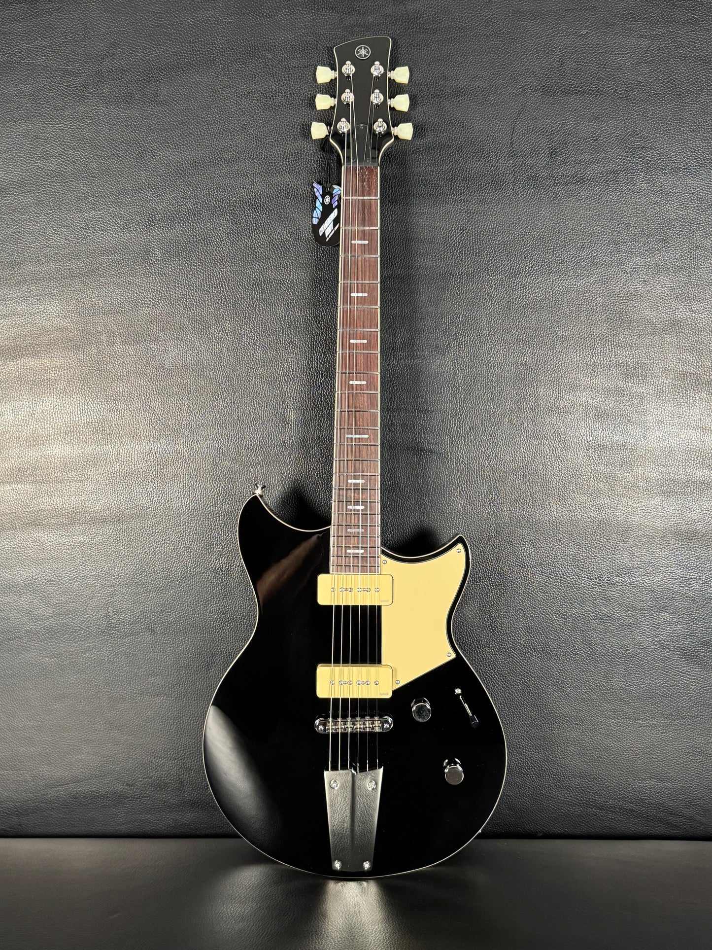 Yamaha RSS02T-BL Revstar Standard Black
