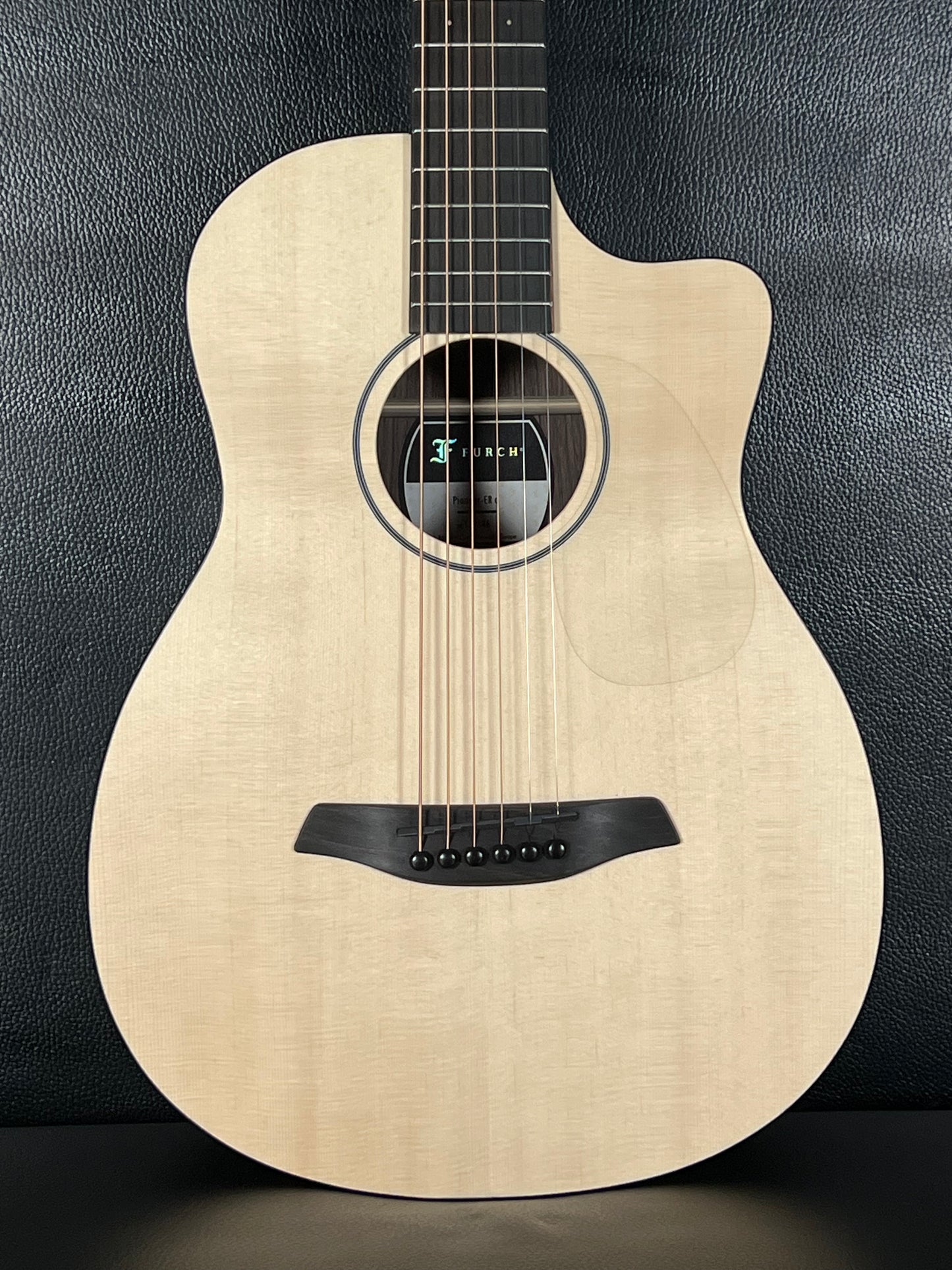 Furch Pioneer ER a Travel Guitar #129646