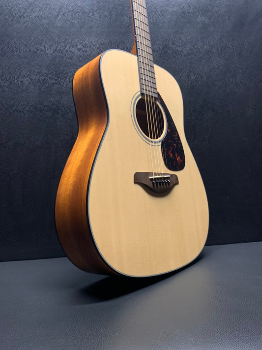 Yamaha FG800M Acoustic Guitar