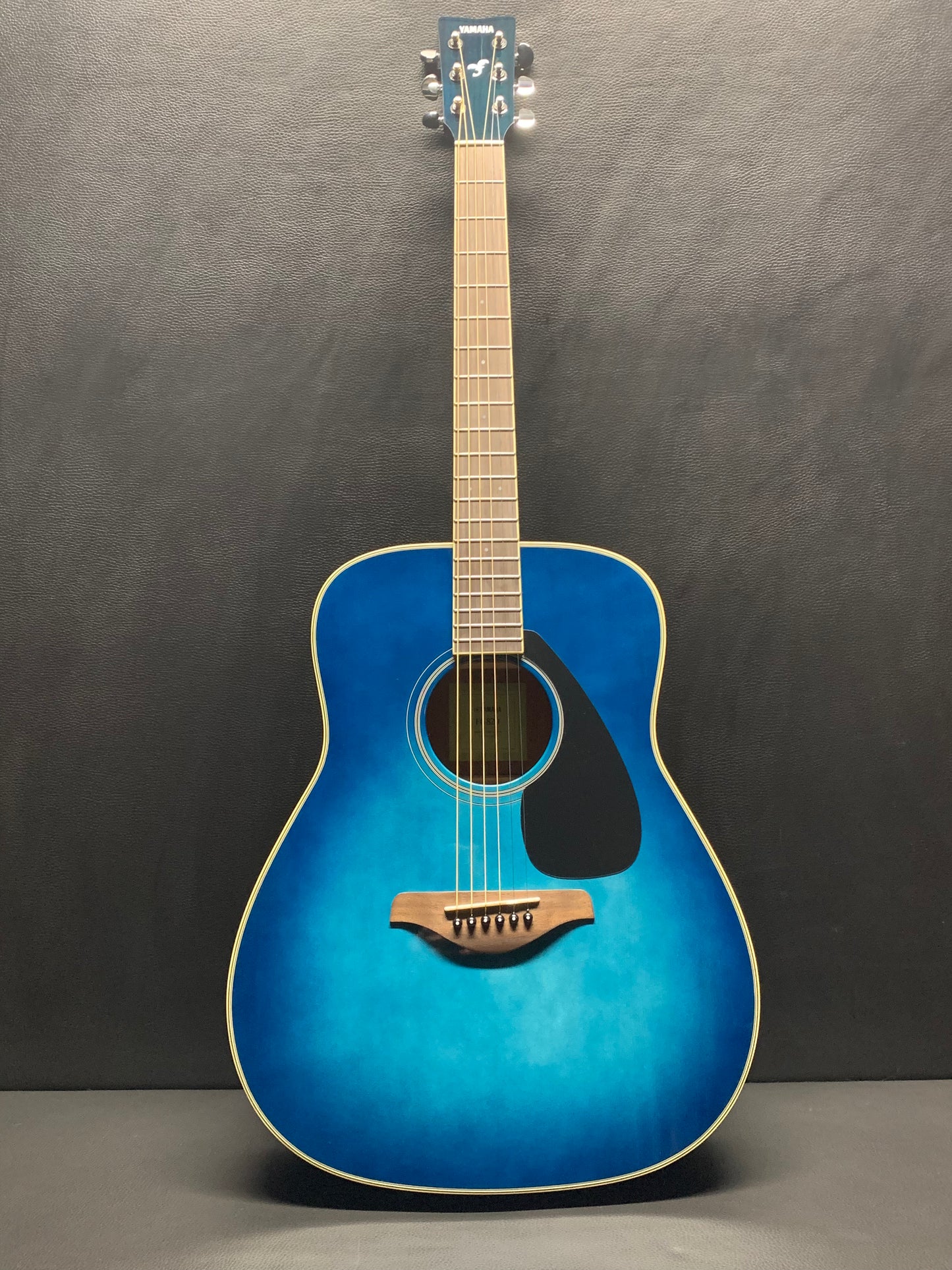 Yamaha FG820 SB Dreadnought Acoustic Guitar