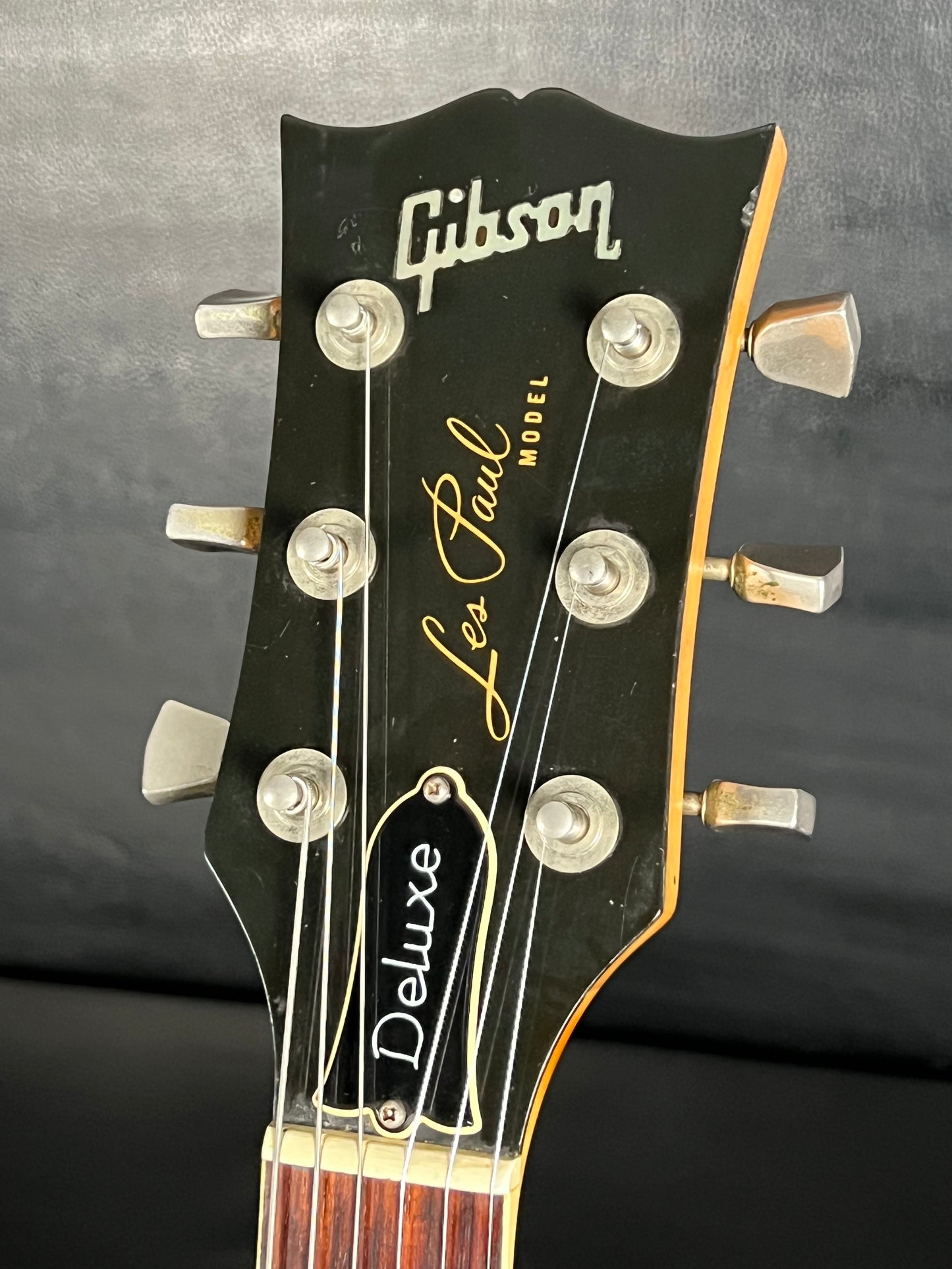 Gibson Les Paul Deluxe 1979 (PRE-OWNED)