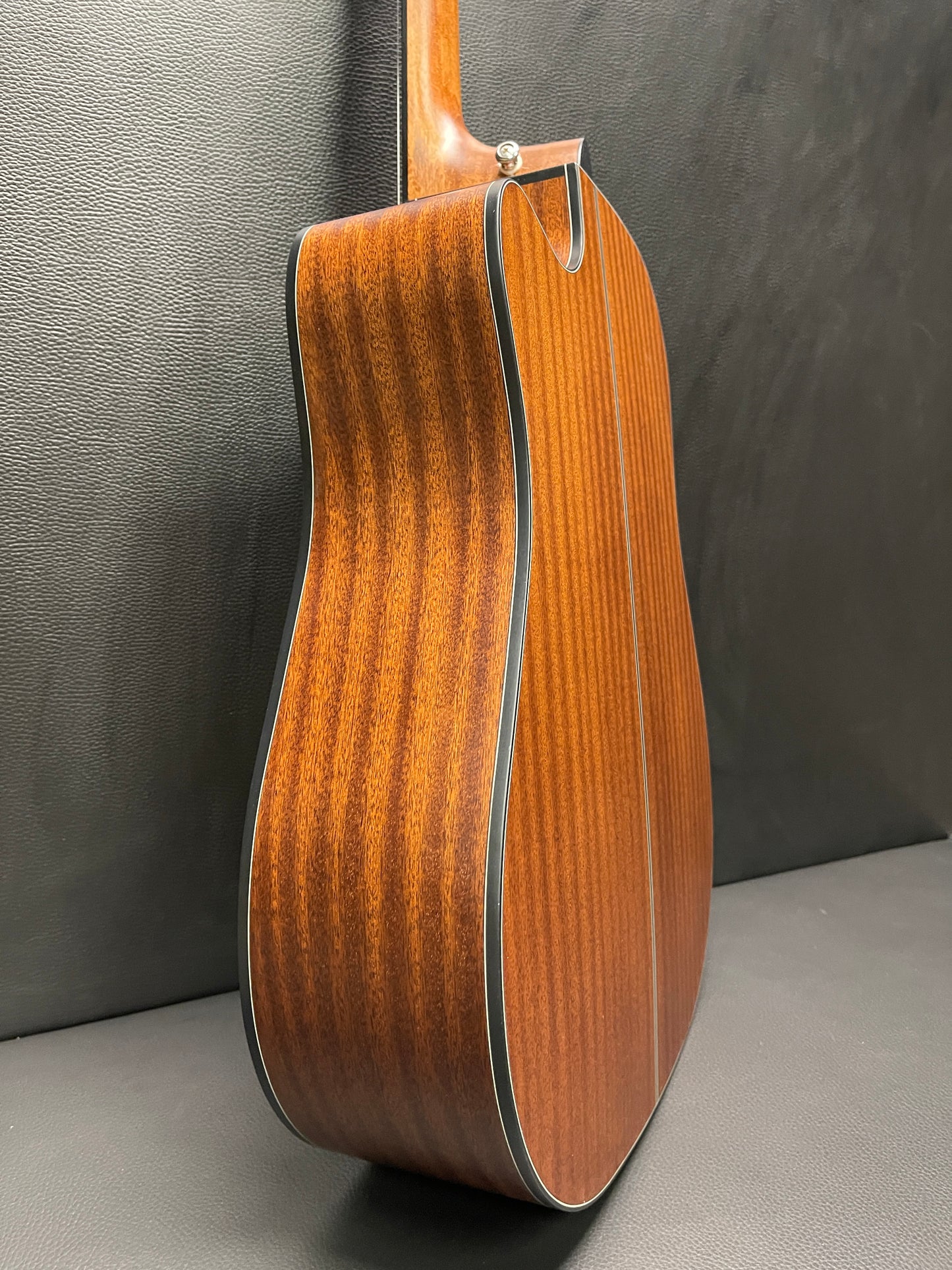 Takamine Acoustic-Electric Dreadnought S/N GD10CE-NS