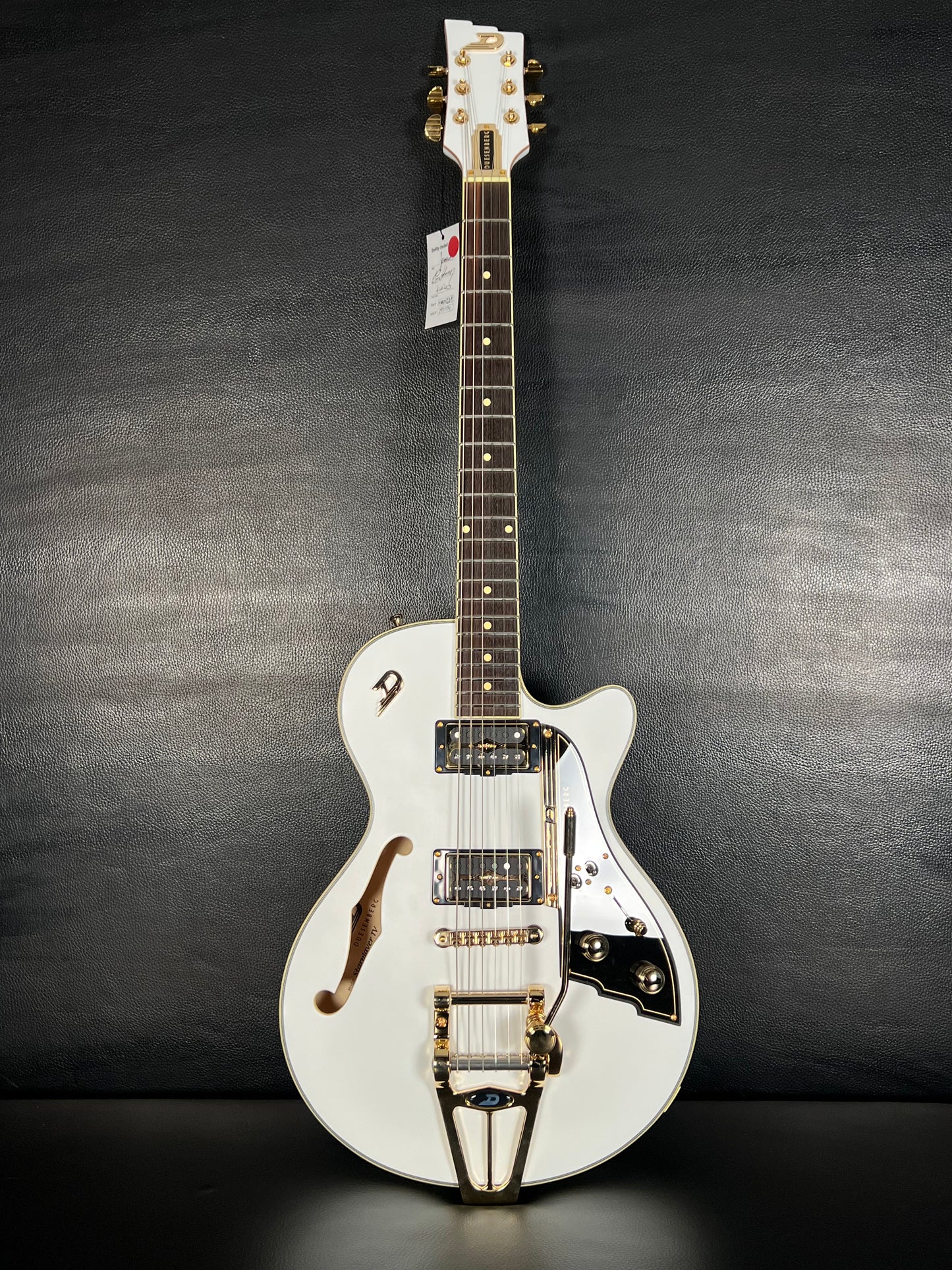 Duesenberg Starplayer TV Velvet Series - White