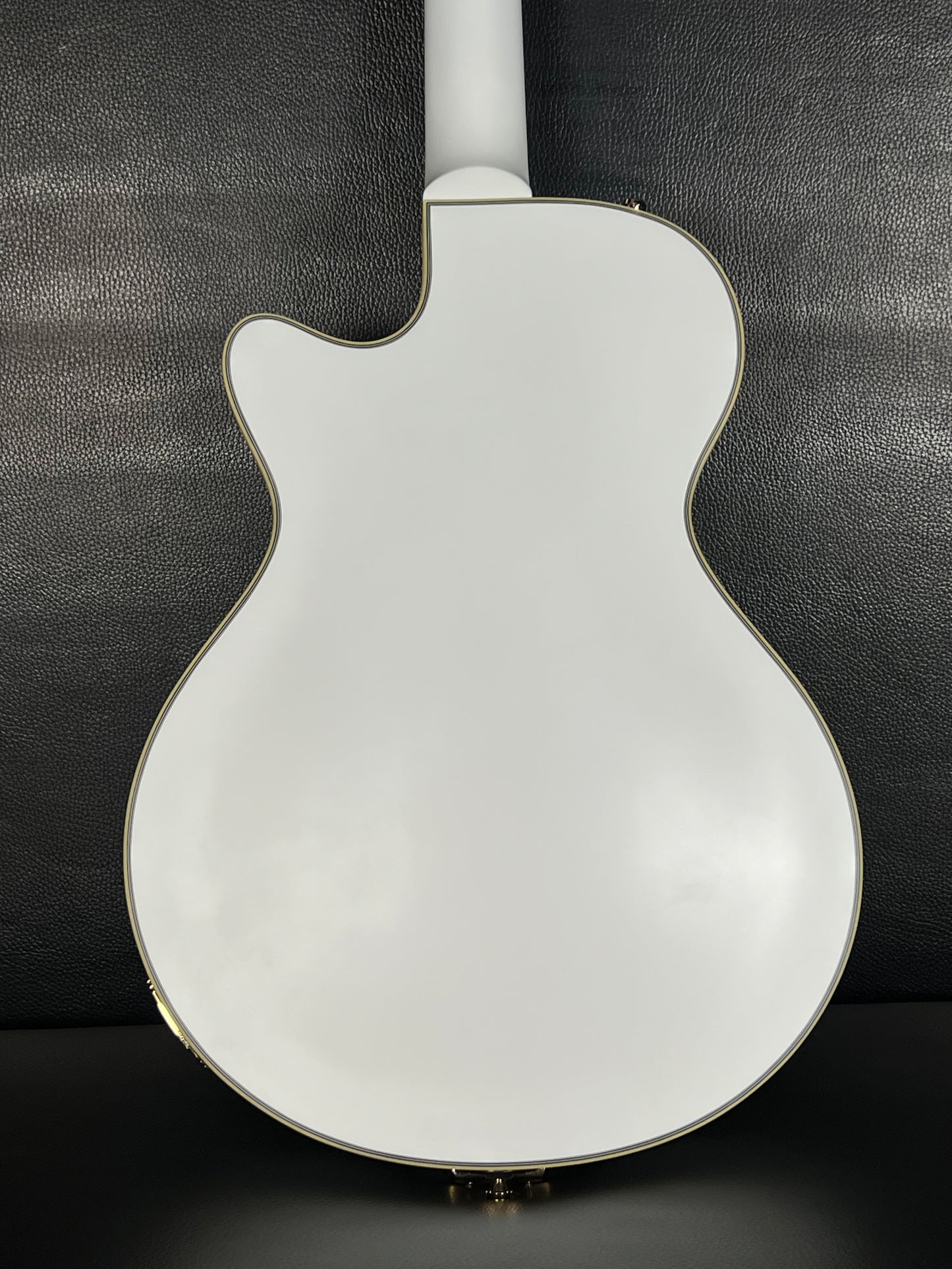 Duesenberg Starplayer TV Velvet Series - White