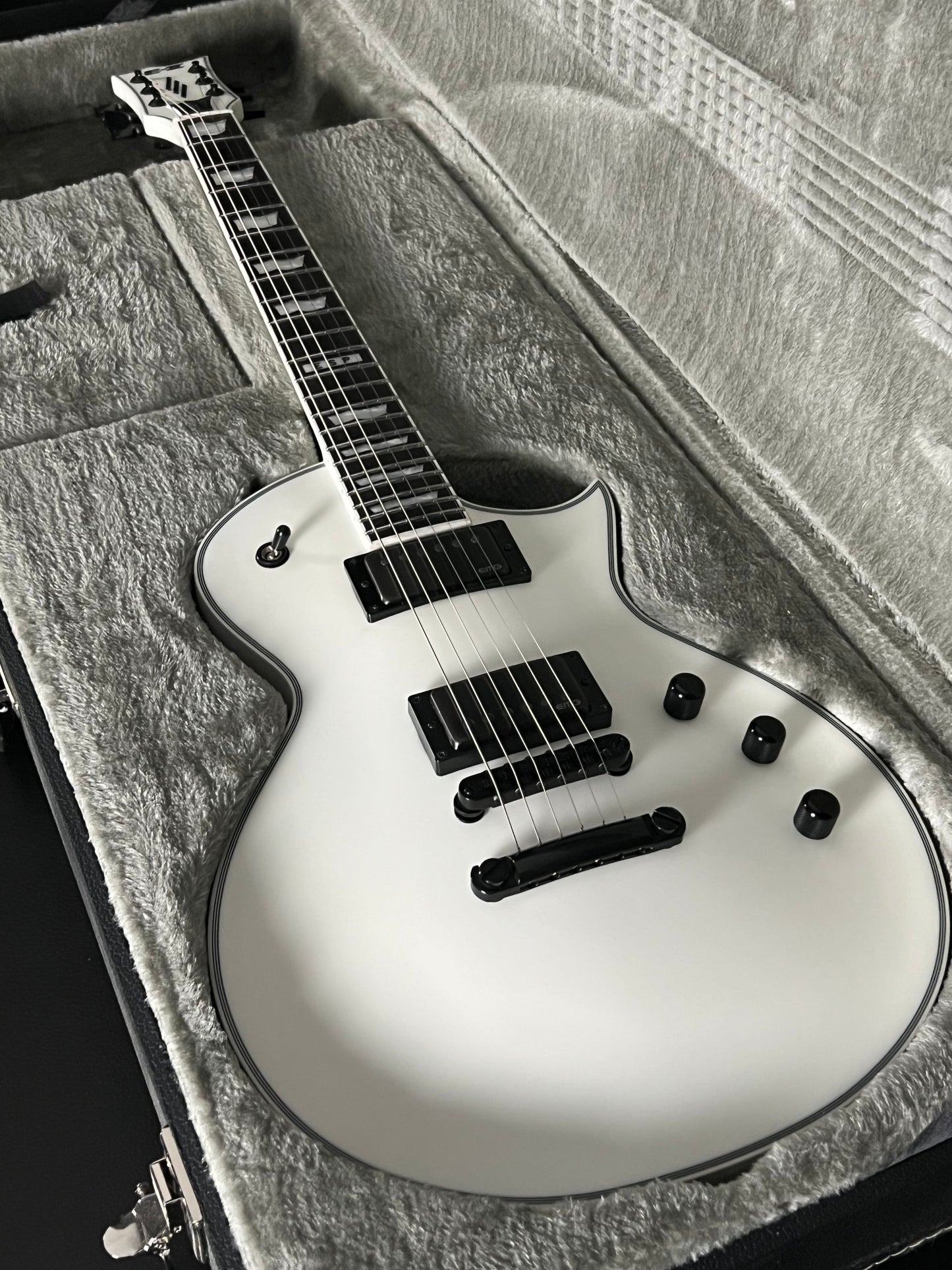 ESP Guitars E-II Eclipse - Snow White Satin (PRE-OWNED)