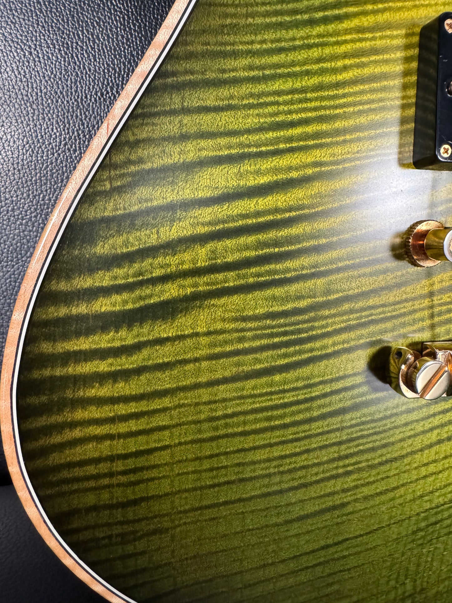 Knaggs Kenai Eric Steckel 2021 Rainforest Glow (PRE-OWNED)