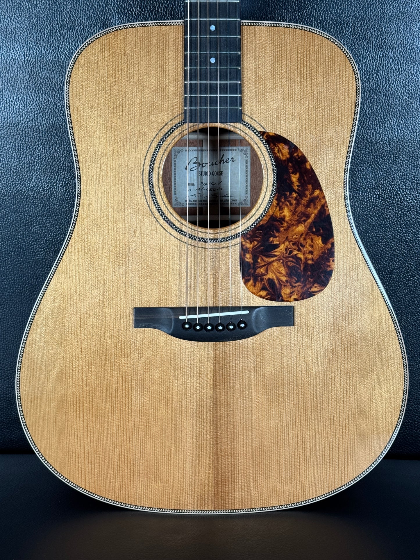 Boucher Studio Goose SG-42-V K&K ( PRE-OWNED)