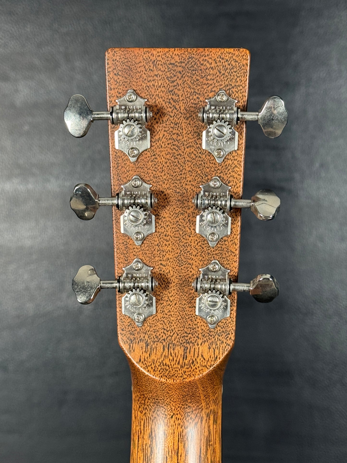 Boucher Studio Goose SG-42-V K&K ( PRE-OWNED)