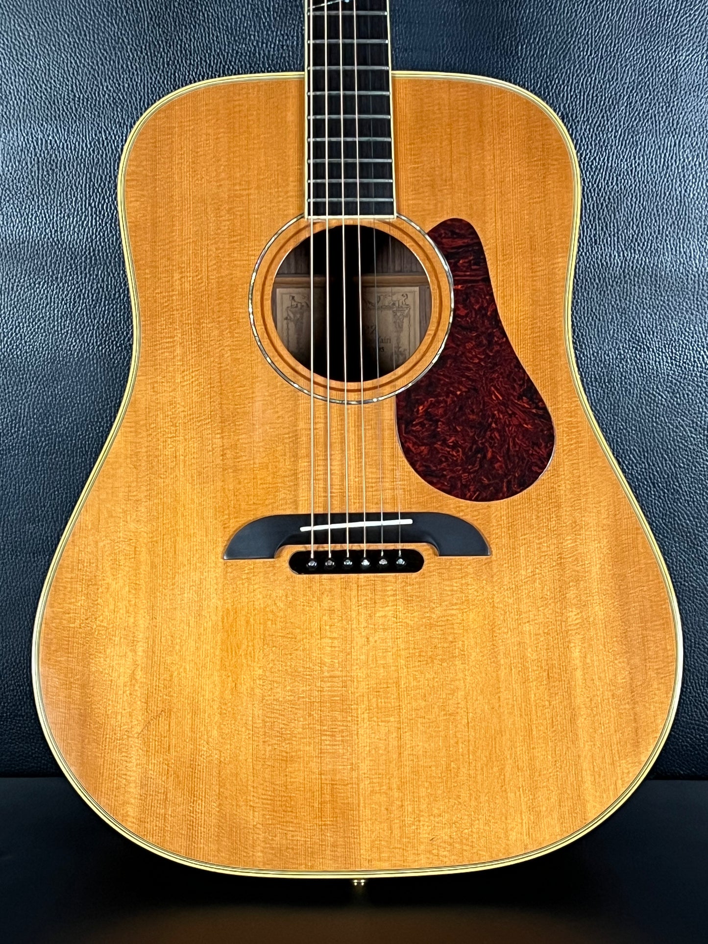 Alvarez Yairi DYM95 2009 (PRE-OWNED)