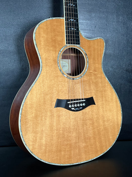 Taylor 916CE 2008 (PRE-OWNED)