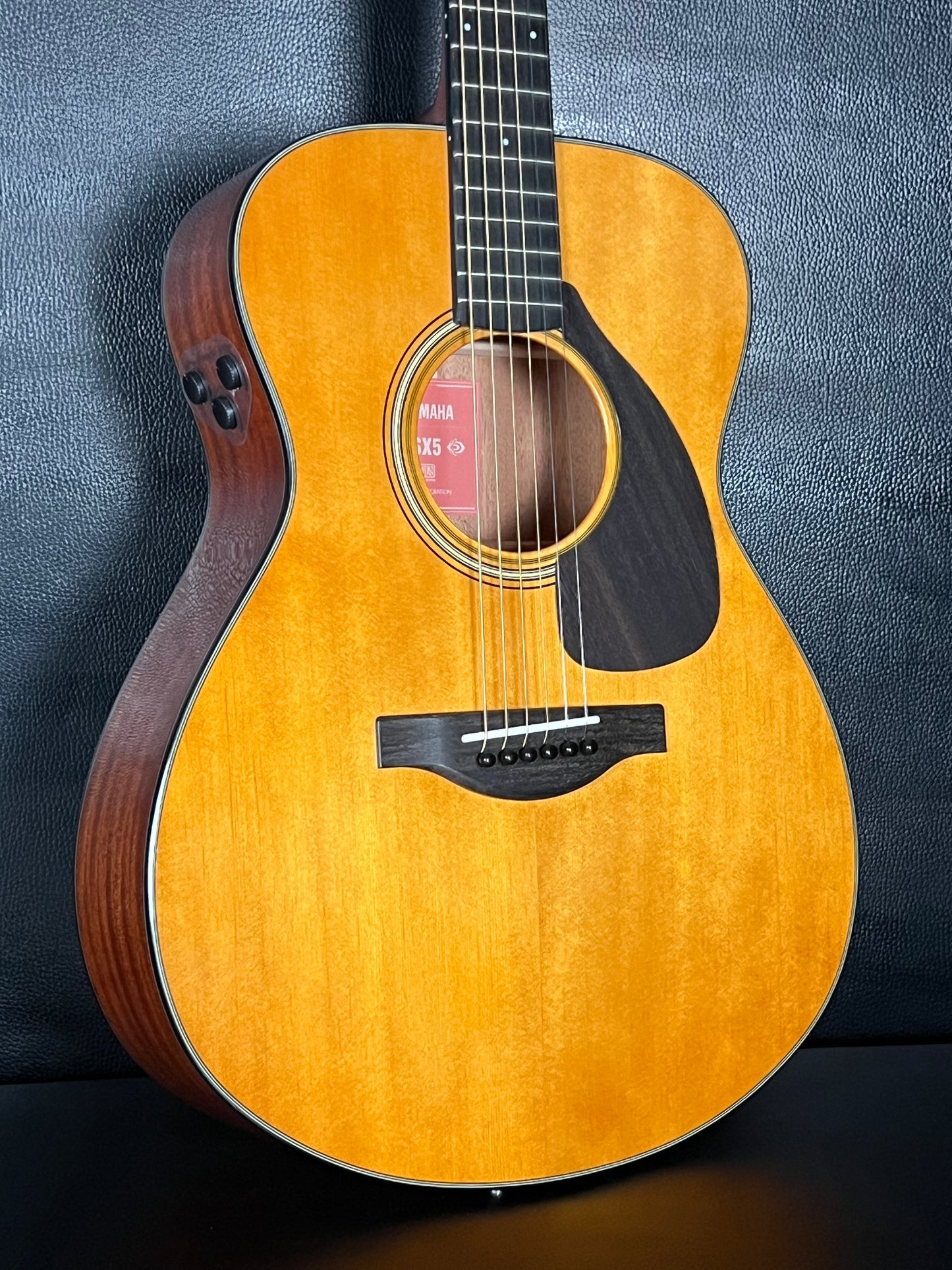 Yamaha FSX5 (PRE-OWNED)