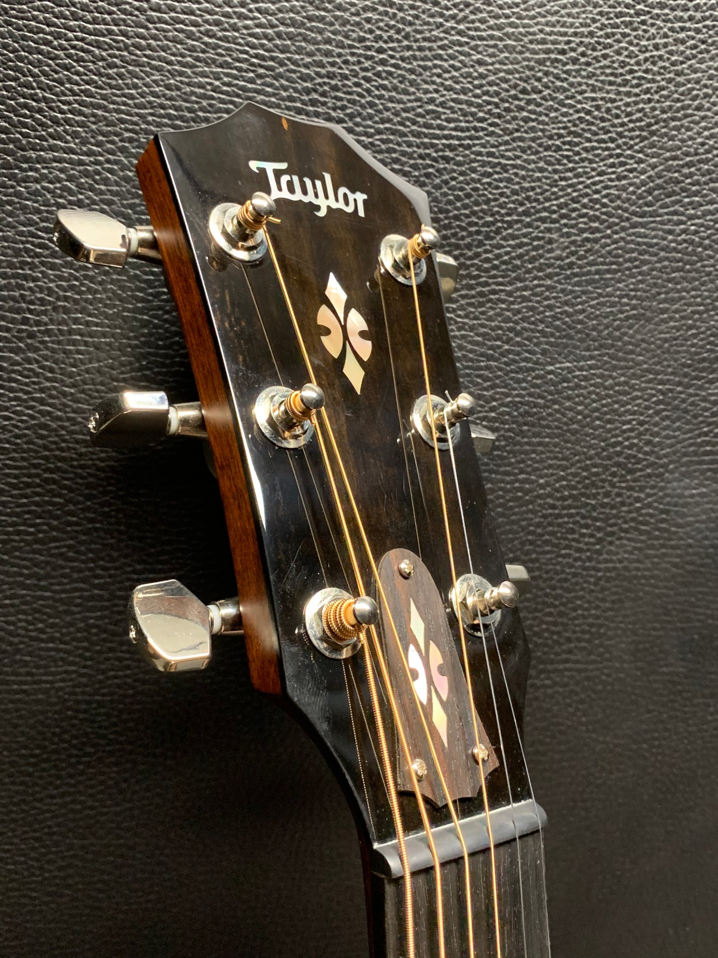 Taylor 714CE 2020 (PRE-OWNED)