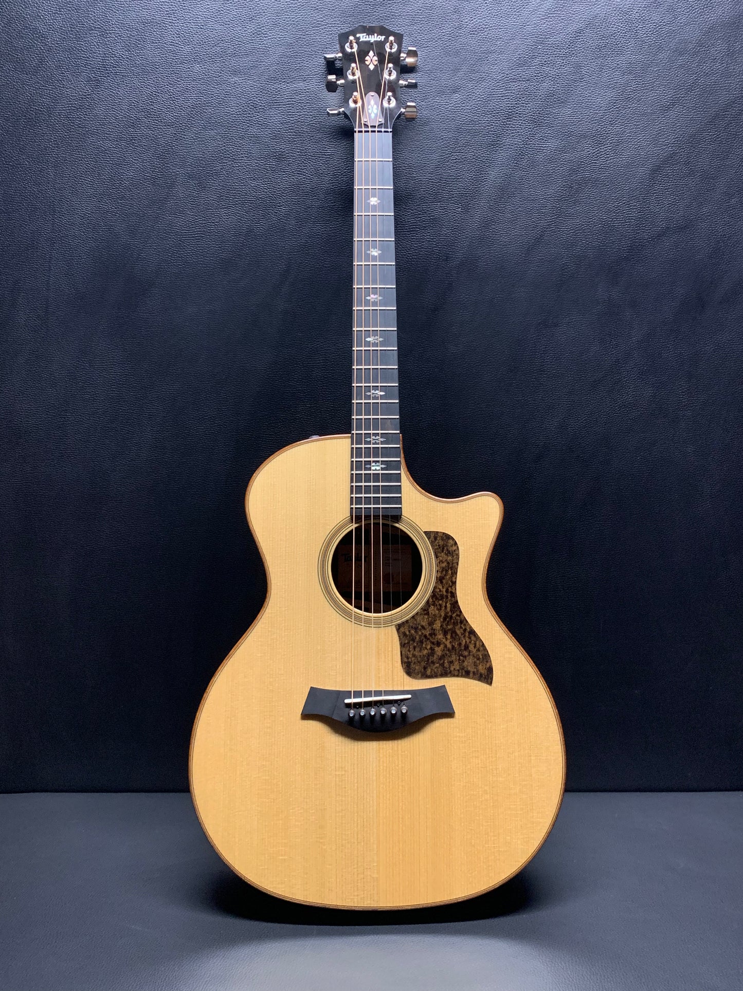 Taylor 714CE 2020 (PRE-OWNED)