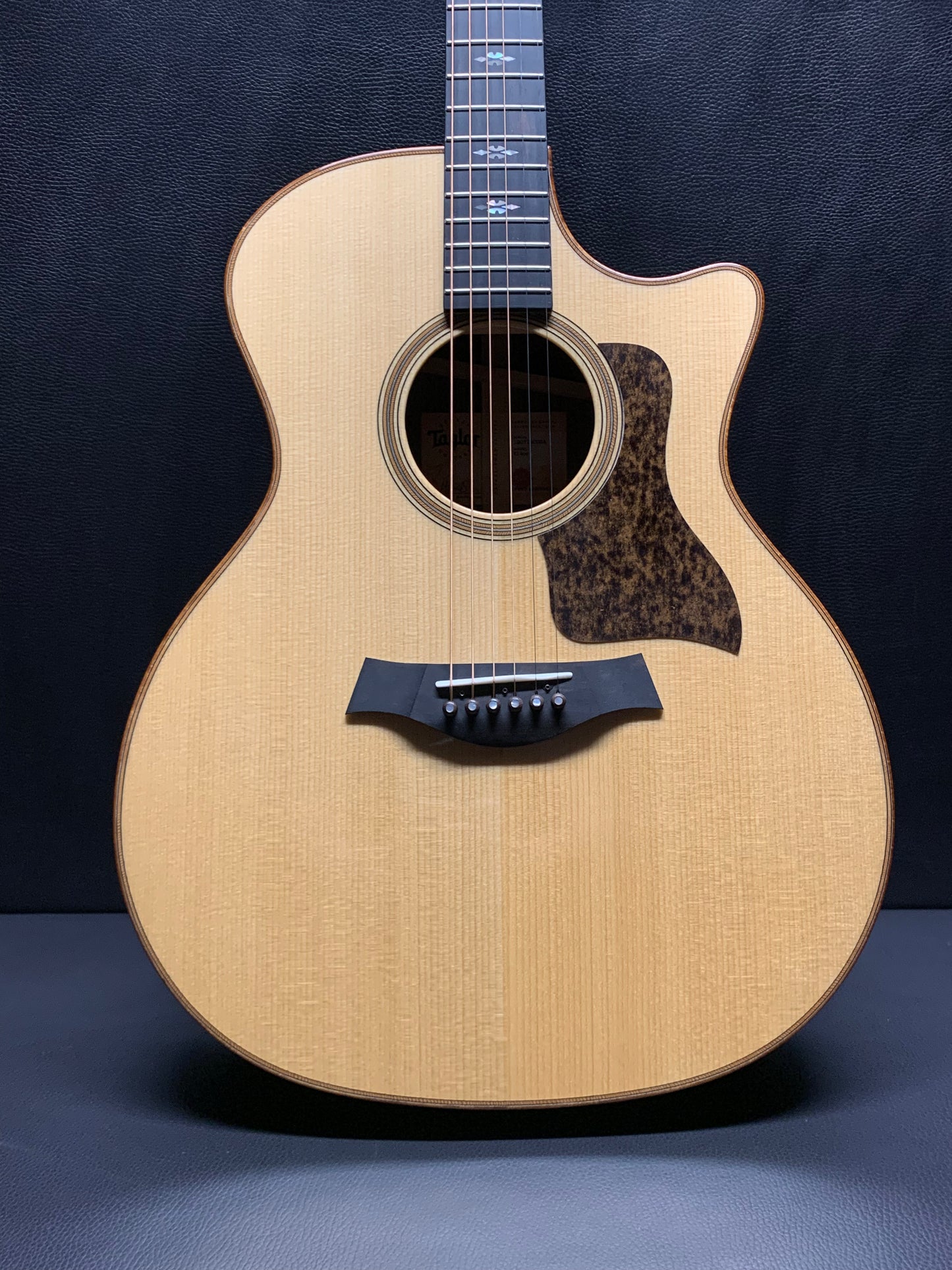 Taylor 714CE 2020 (PRE-OWNED)