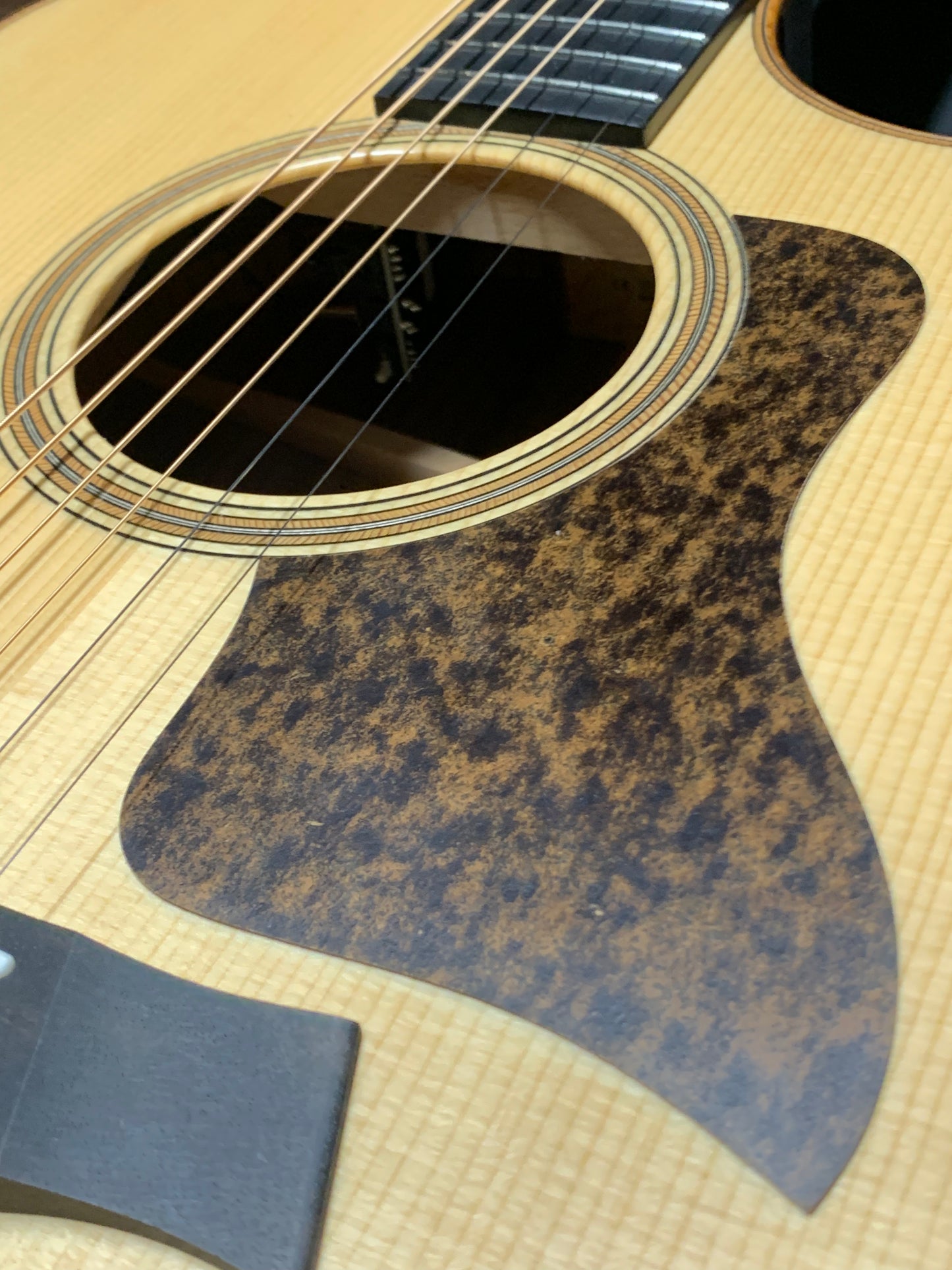 Taylor 714CE 2020 (PRE-OWNED)