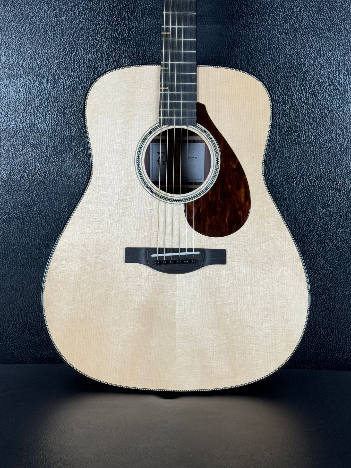 Yamaha FG9 R 2025 #IKK041A ( PRE-OWNED)