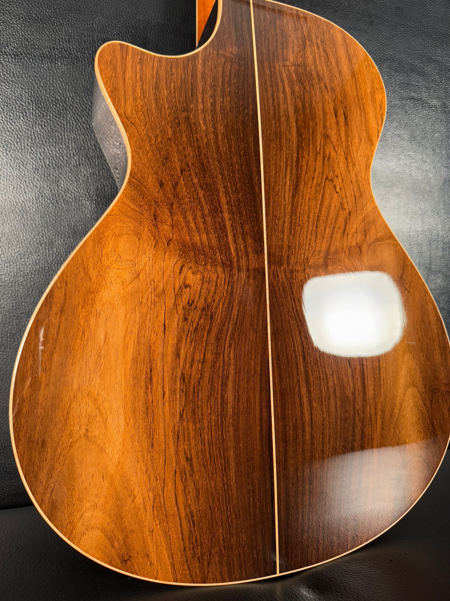 Taylor 812ce Brazilian Rosewood ( PRE-OWNED)