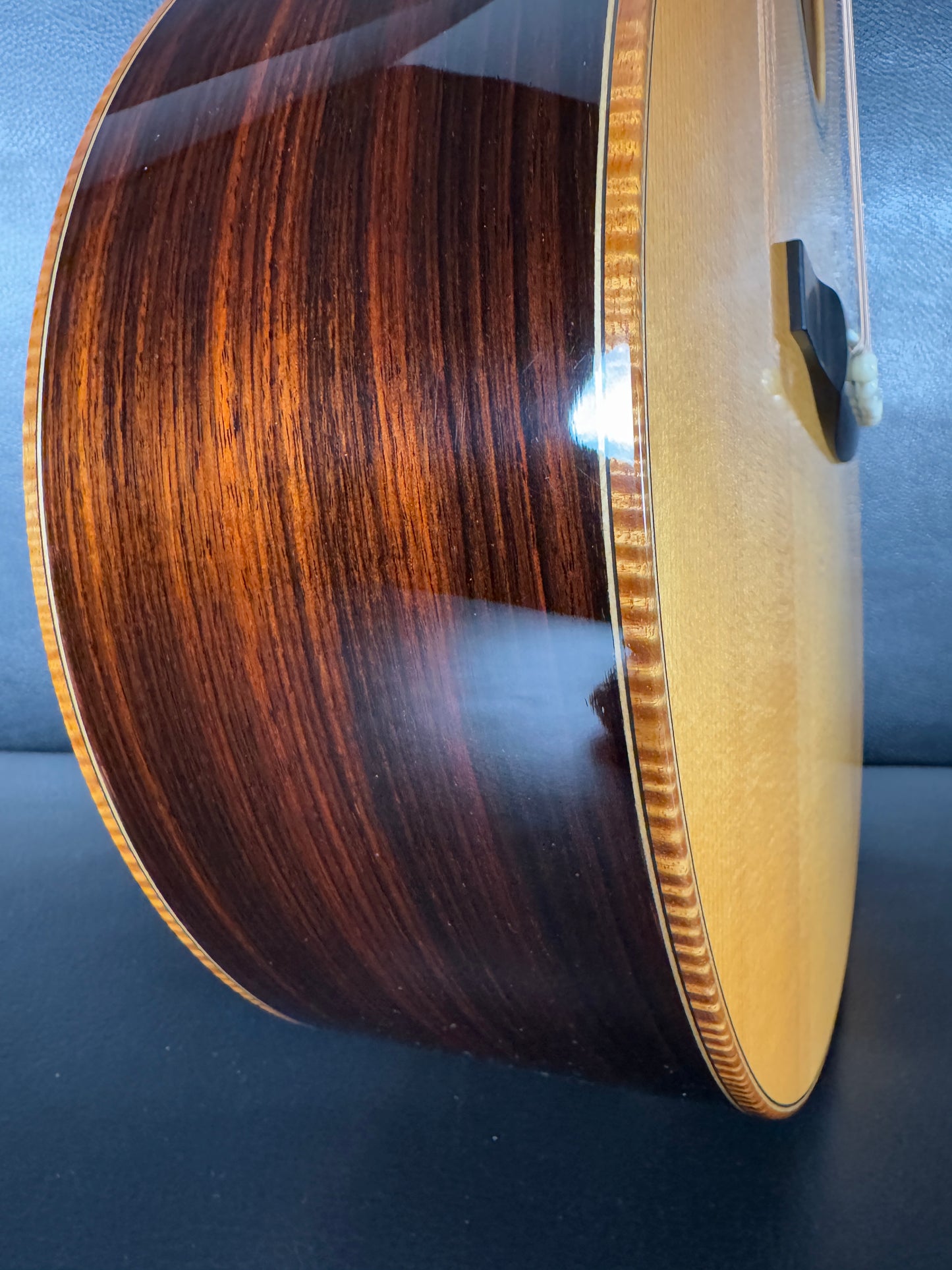 Bourgeois Small Jumbo Custom ( PRE-OWNED)