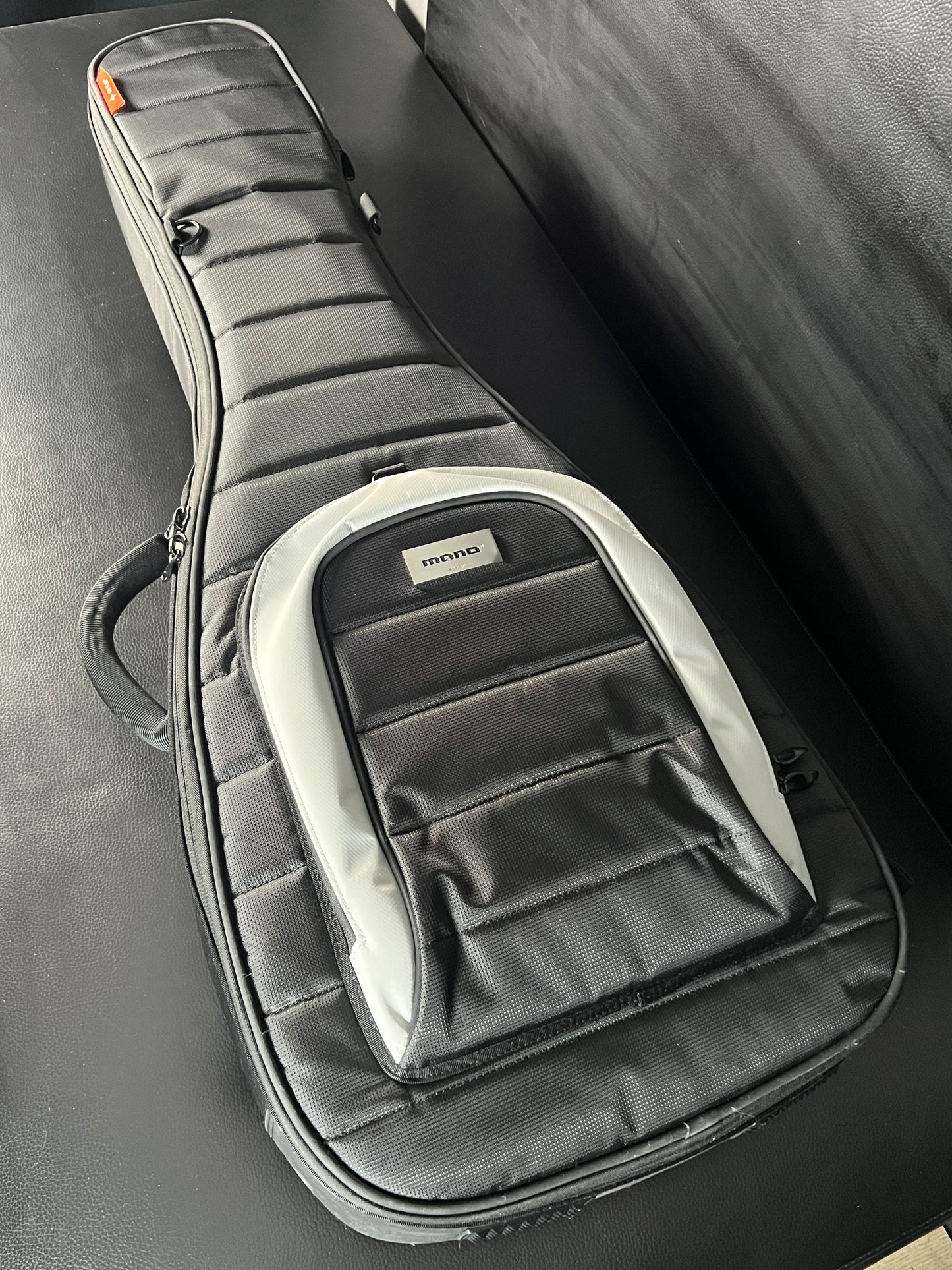 Schecter C-1 E/A w/ Mono Bag (PRE-OWNED)