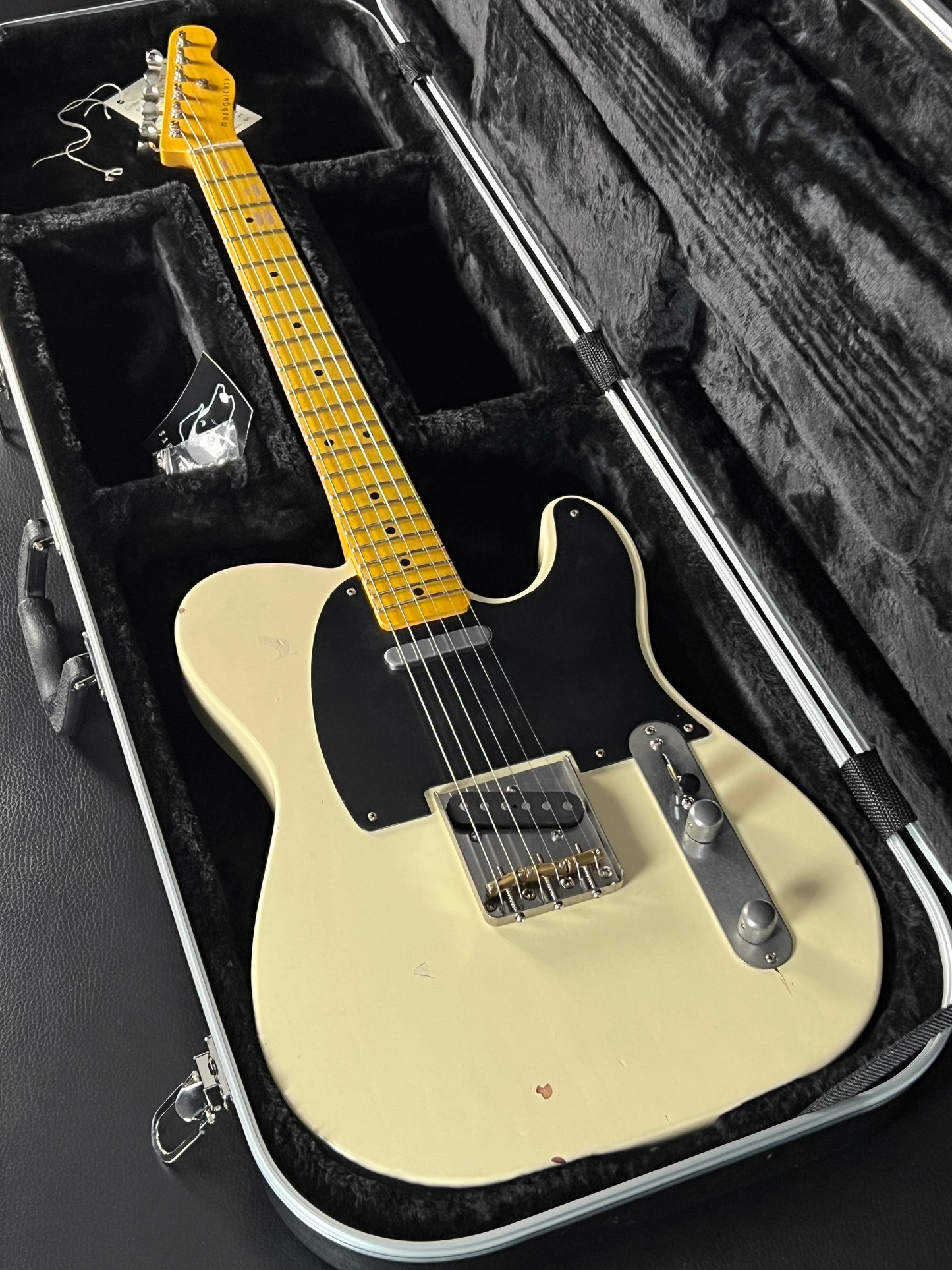 Nash T-52 Olympic White