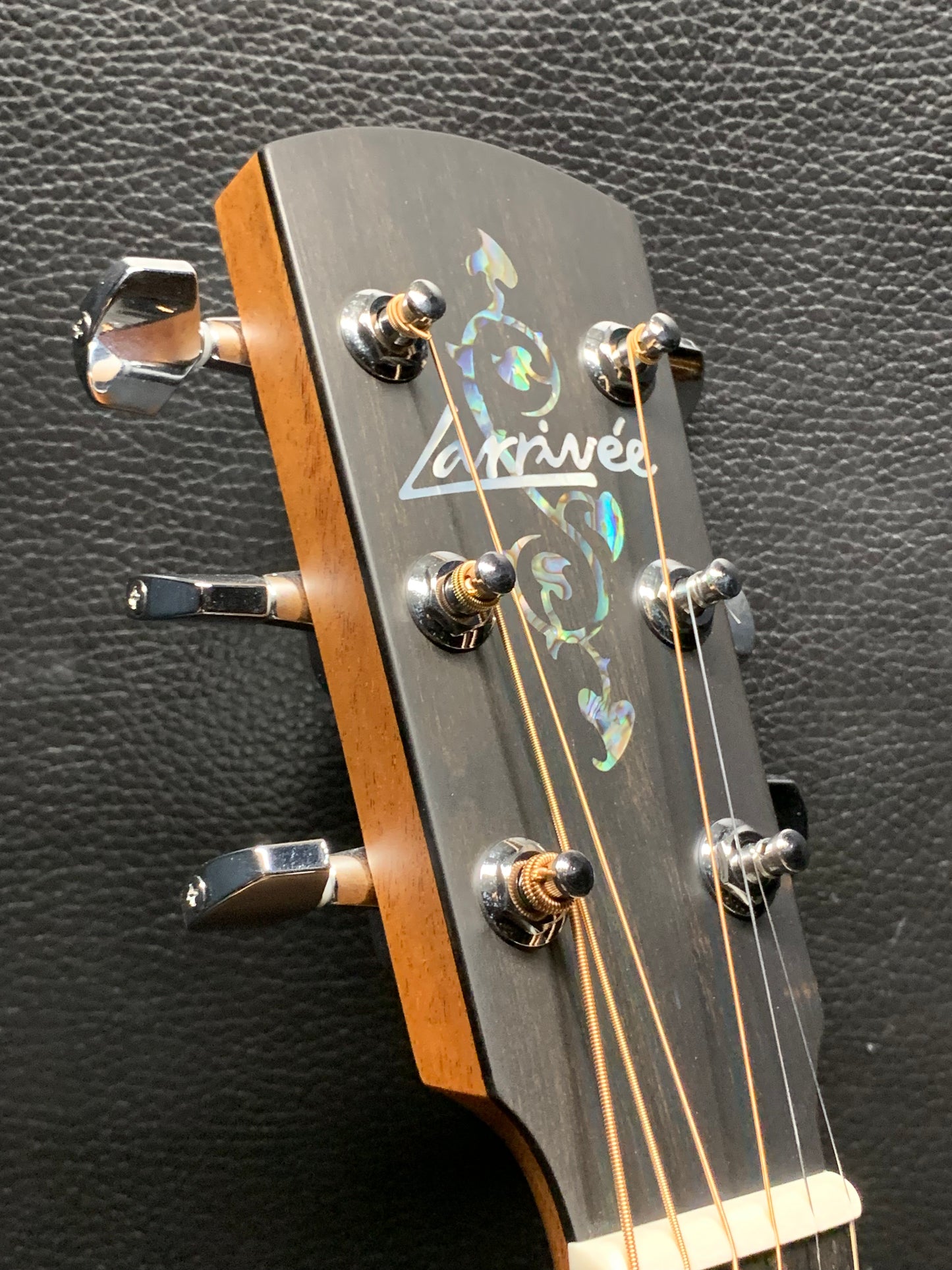 Larrivée J-03-MH #141458