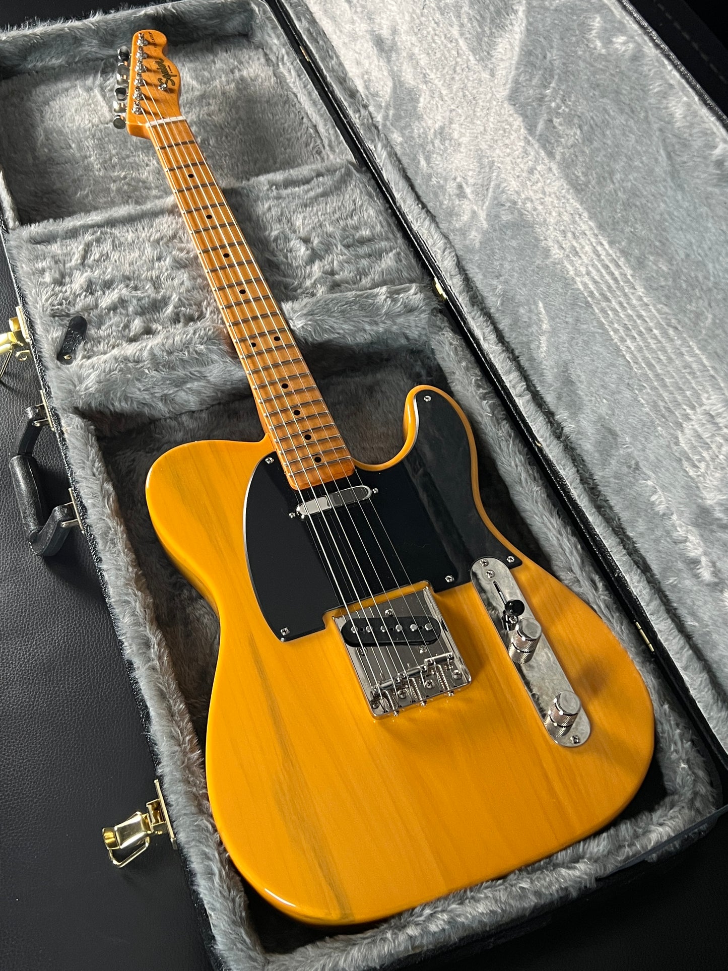 Squier Classic Vibe 50s Telecaster Maple Fingerboard w/ Case (PRE-OWNED)