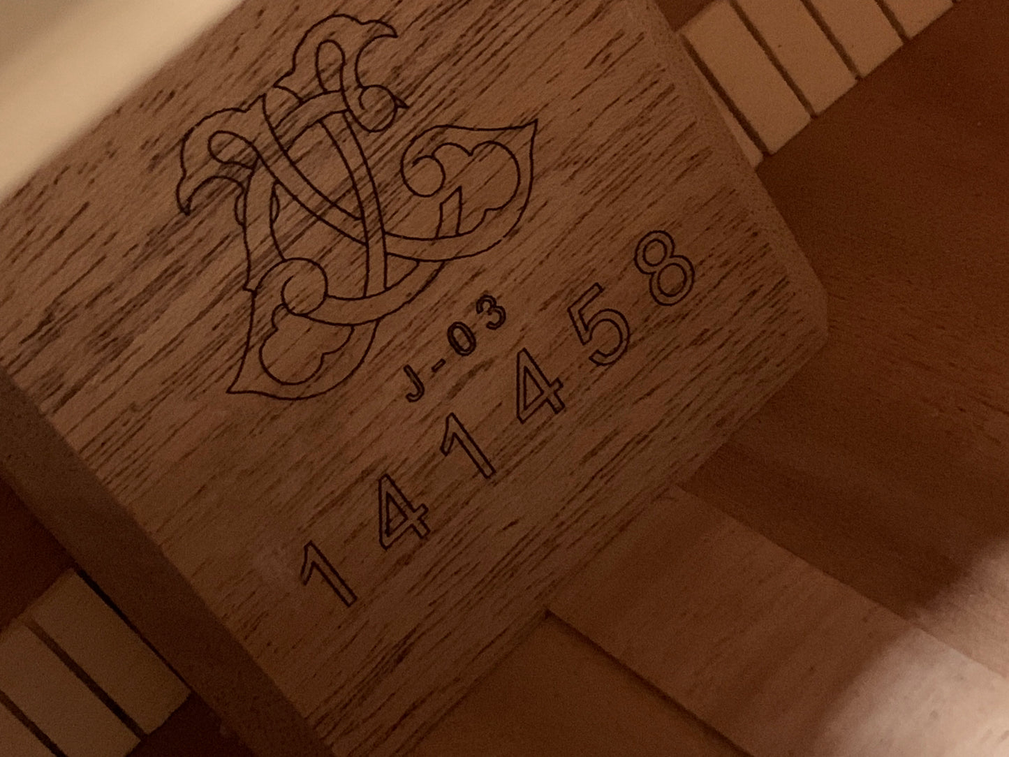 Larrivée J-03-MH #141458