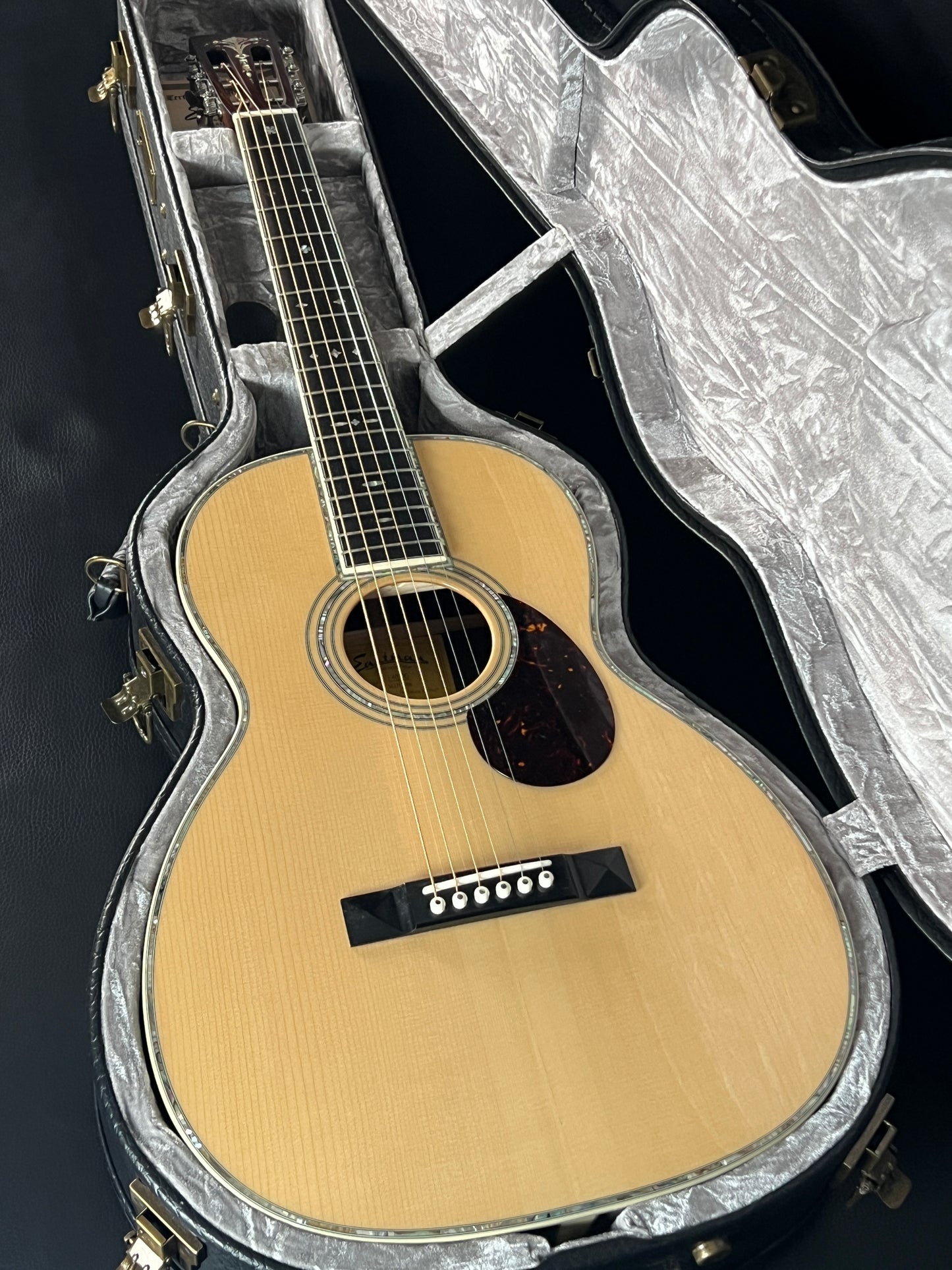 Eastman E40 00 12-Fret Deluxe (PRE-OWNED)